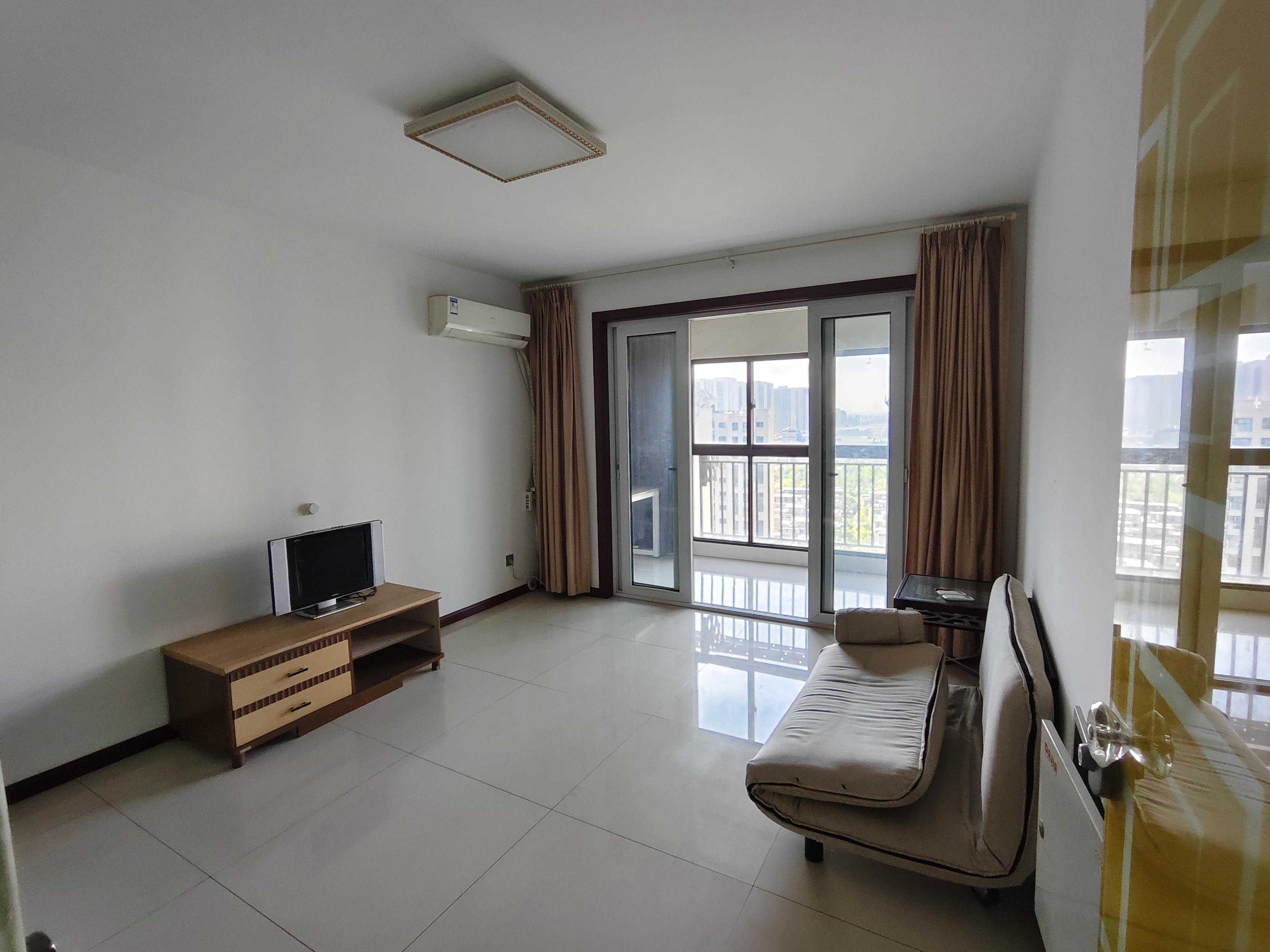 景瑞望府 2室2厅1卫 96.59m&sup2;