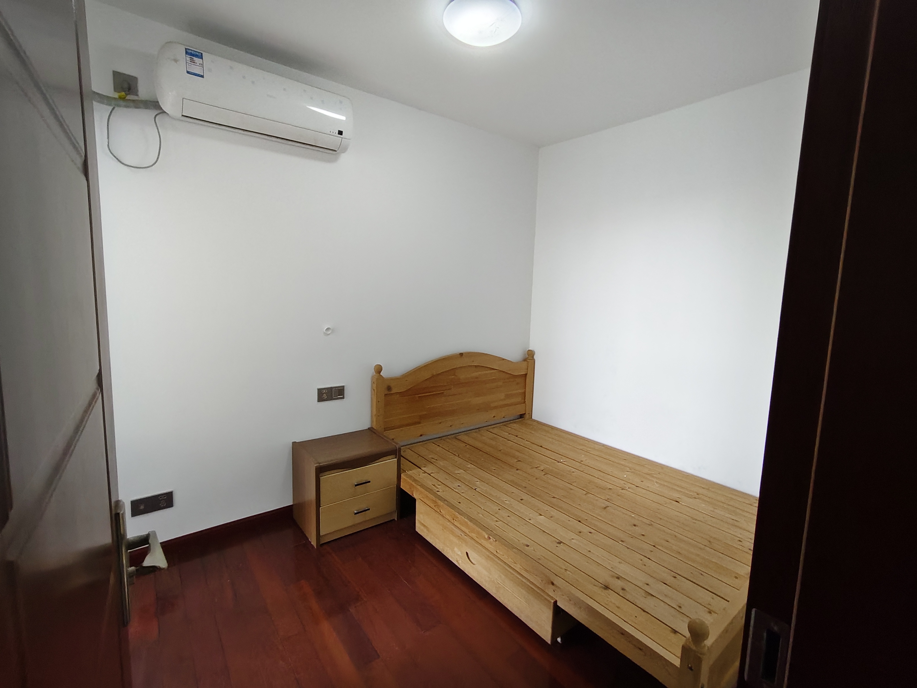 景瑞望府 2室2厅1卫 96.59m&sup2;