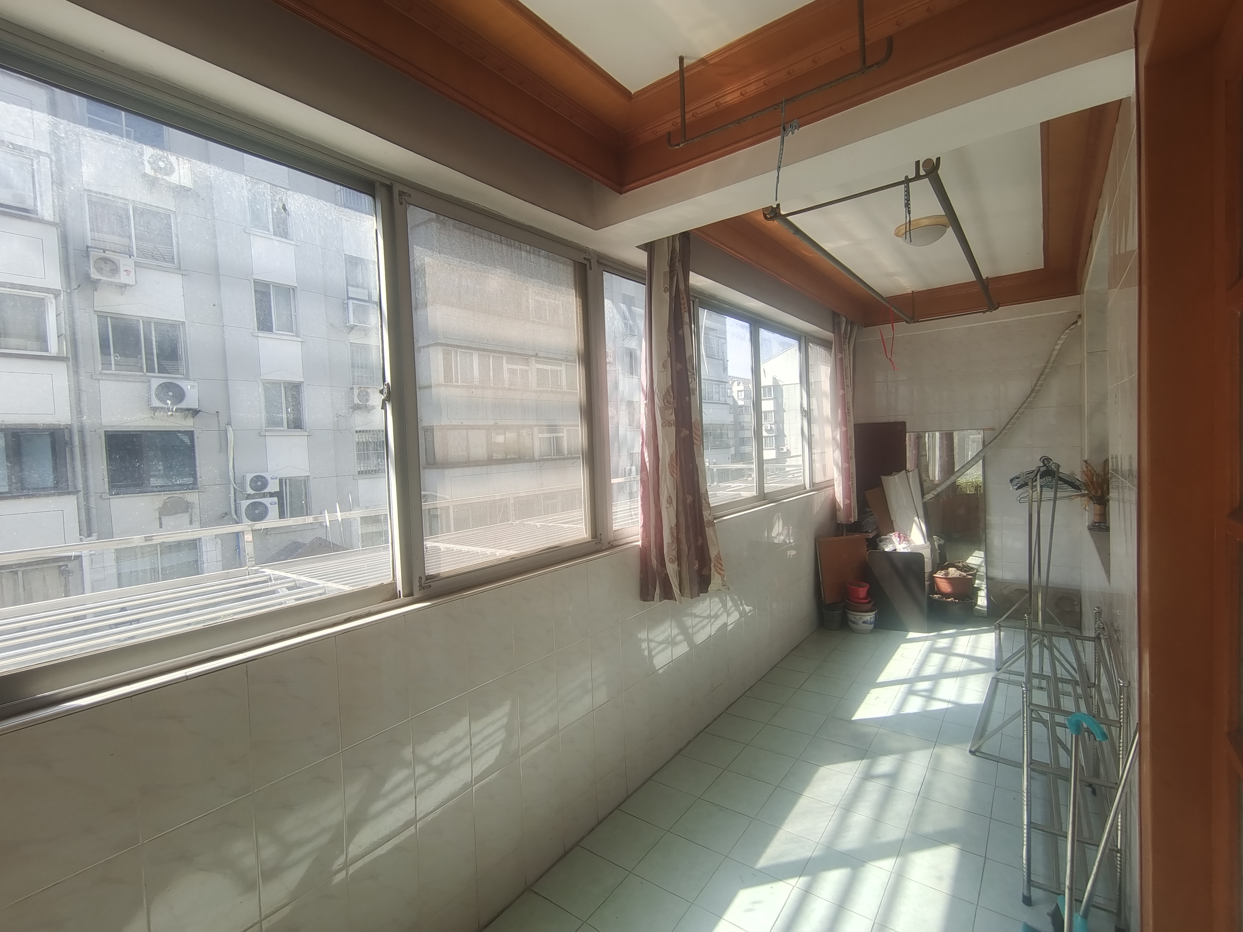 郭里园 3室1厅1卫 99.21m&sup2;