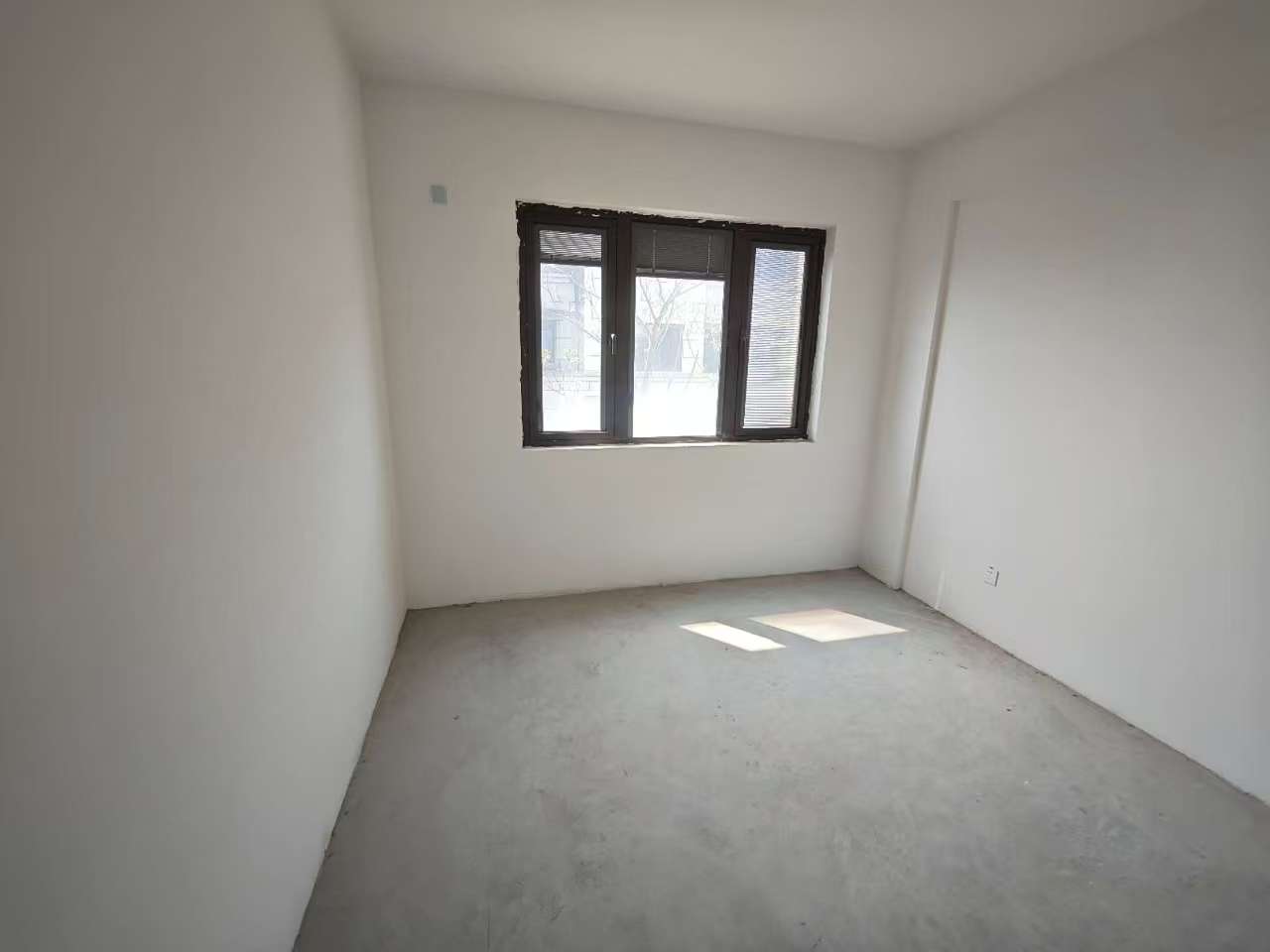 南通别业 4室2厅3卫 275m&sup2;