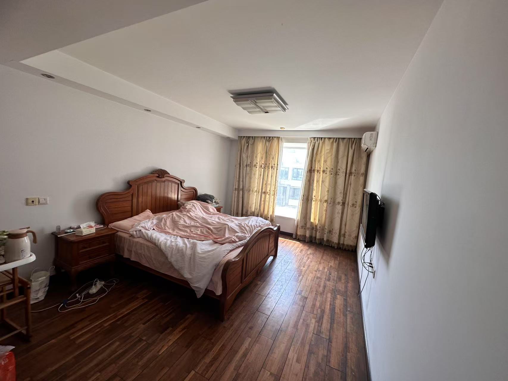 江海名苑南区 3室2厅1卫 155.6m&sup2;