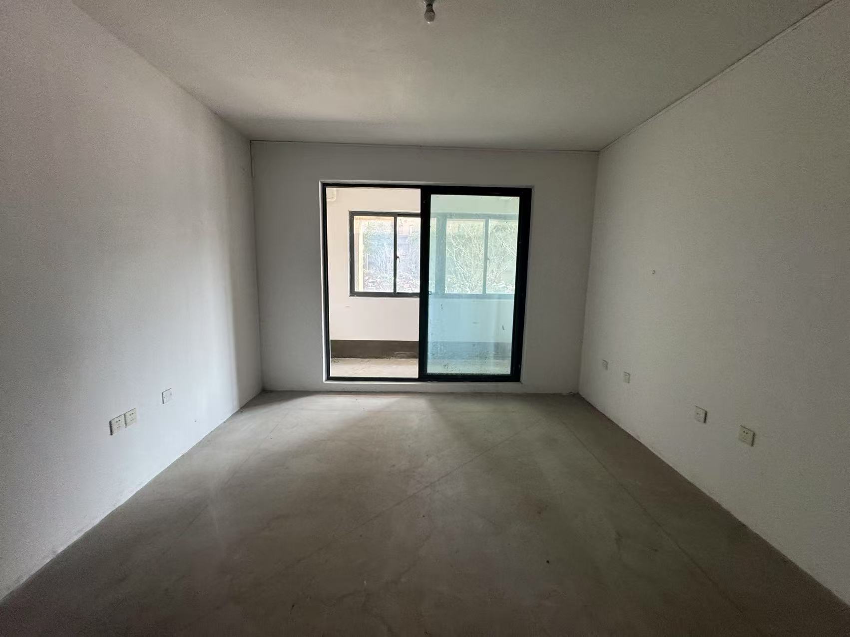 美佳盛庭 3室2厅2卫 124.77m&sup2;