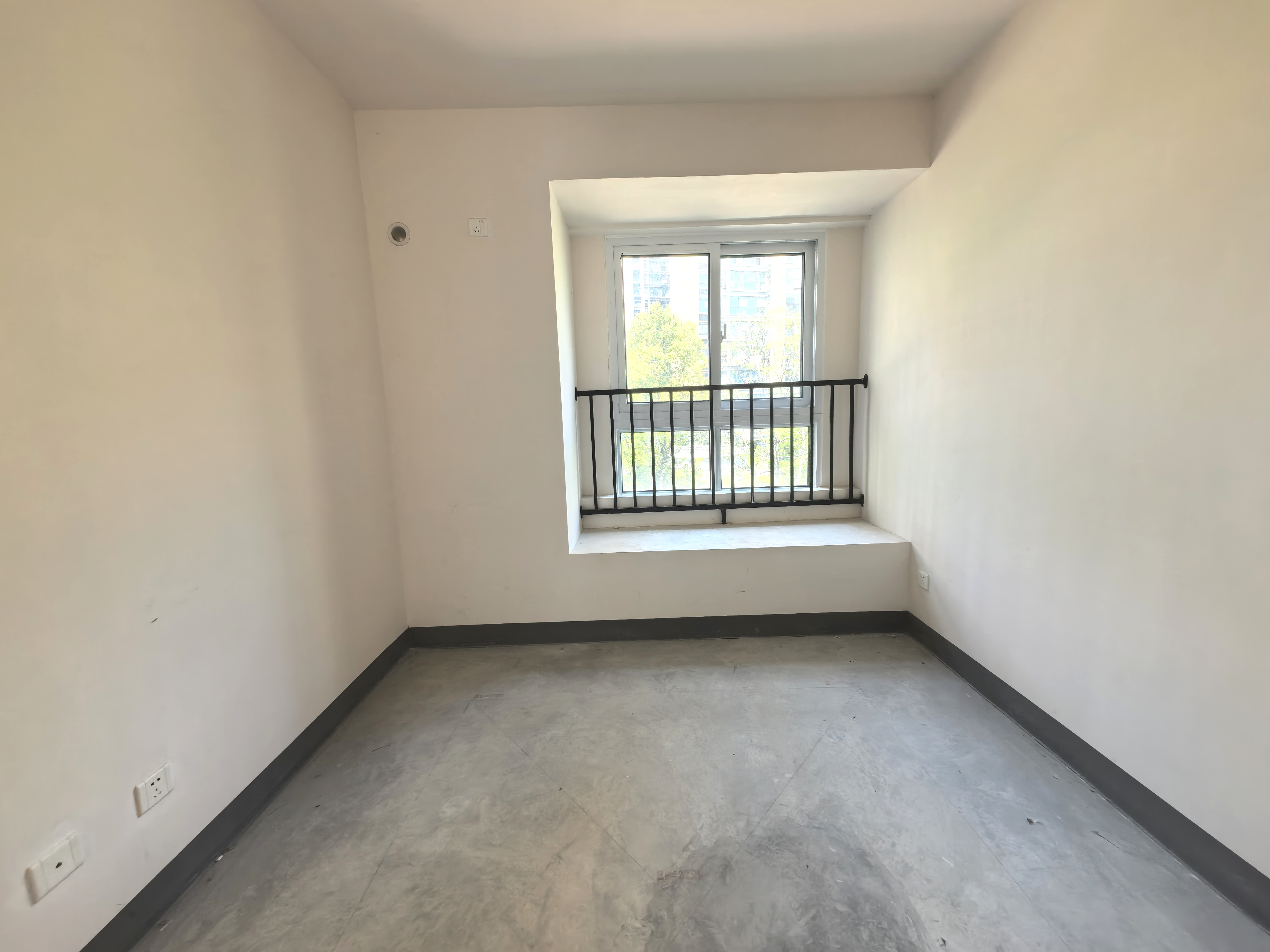 新城香溢紫郡 4室2厅2卫 145.59m&sup2;