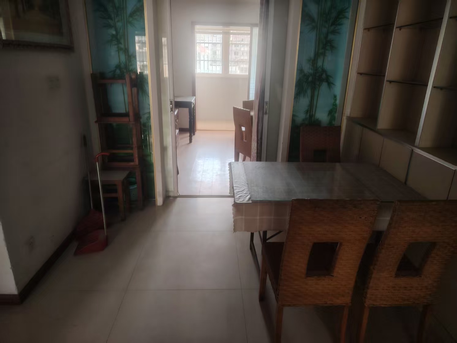 紫东花苑 2室1厅1卫 95.00m&sup2;