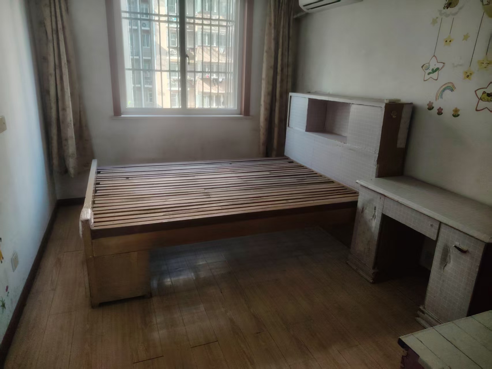 紫东花苑 2室1厅1卫 95.00m&sup2;