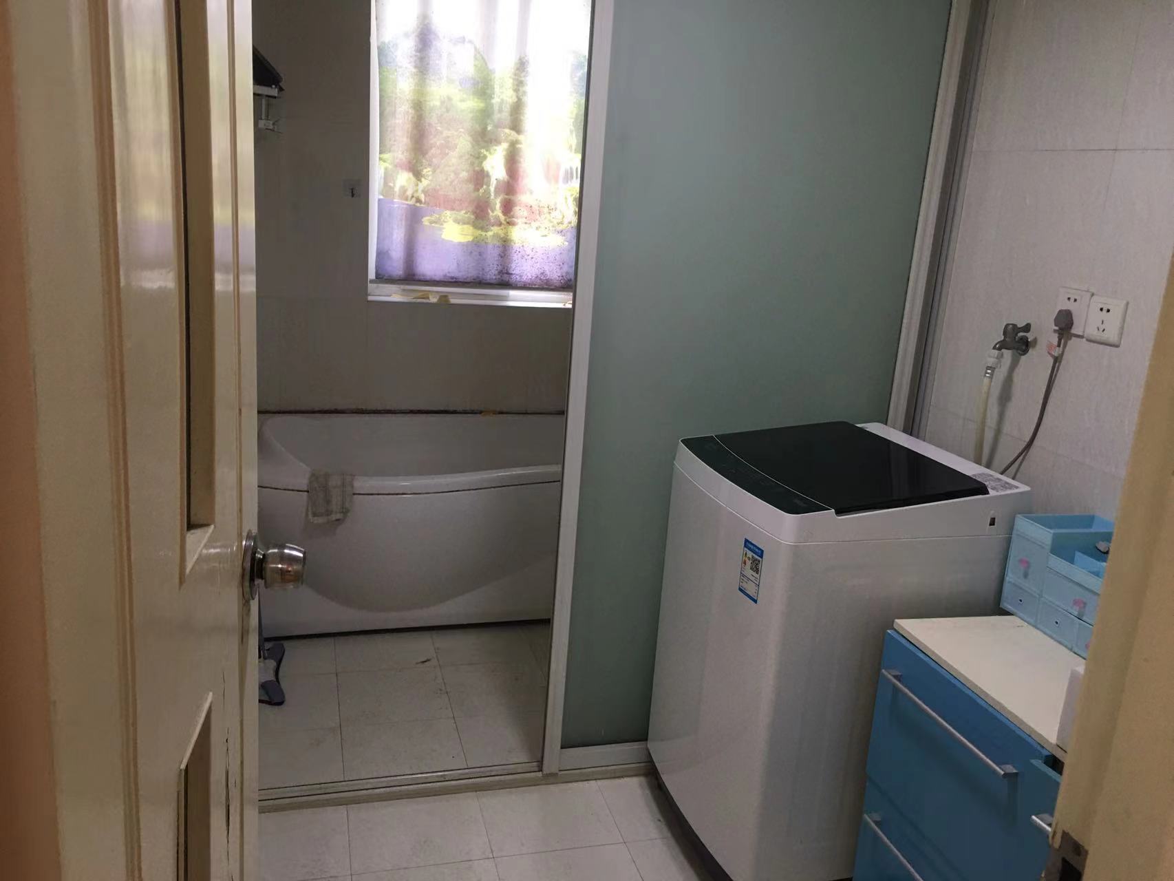 怡园新邸 2室1厅1卫 70m&sup2;