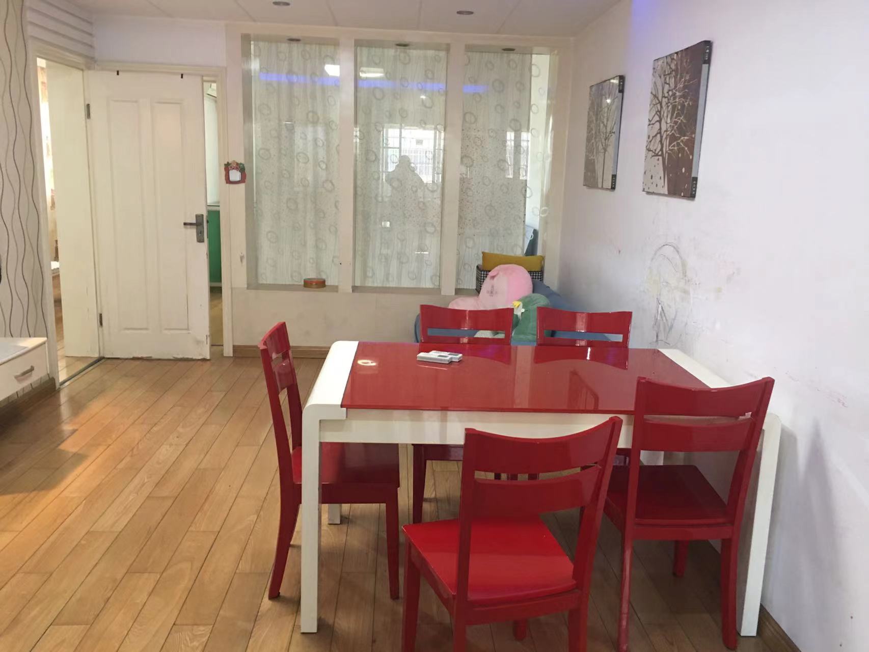 怡园新邸 2室1厅1卫 70m&sup2;
