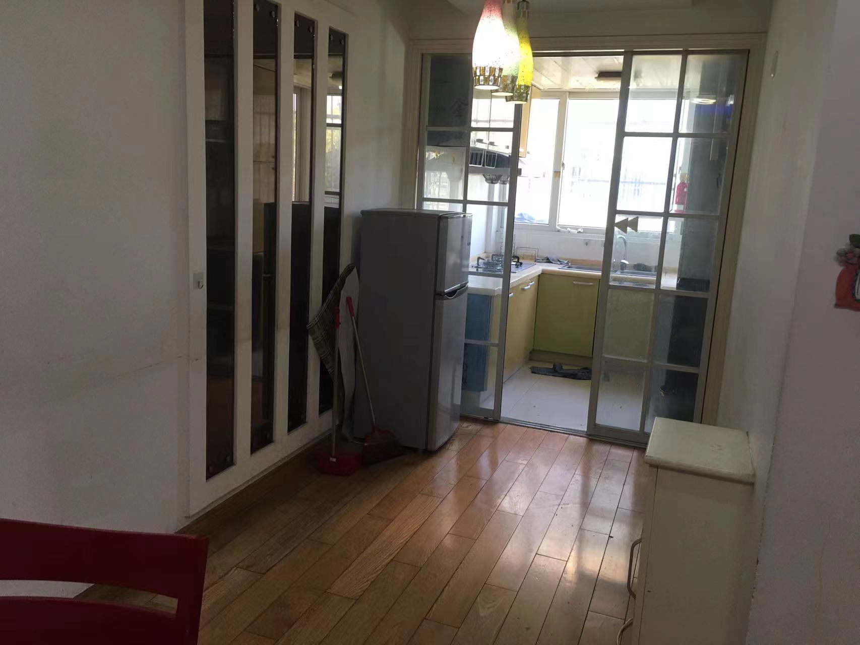 怡园新邸 2室1厅1卫 70m&sup2;
