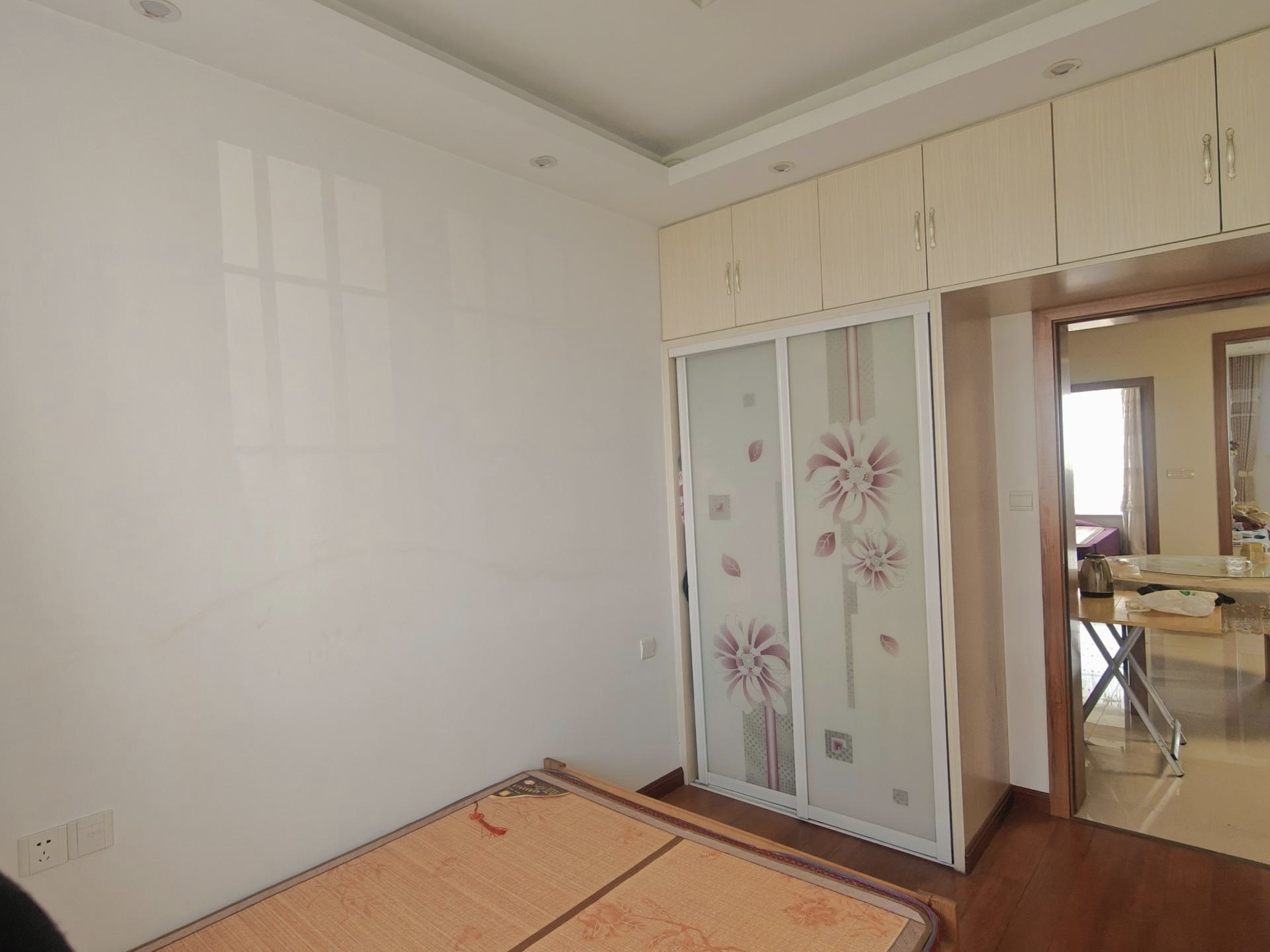 天晖苑 3室2厅2卫 133m&sup2;