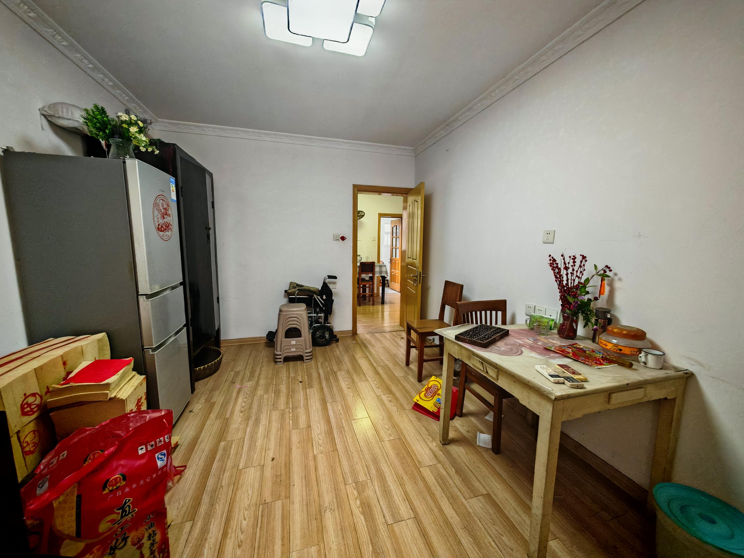 新桥北村 2室1厅1卫 60m&sup2;