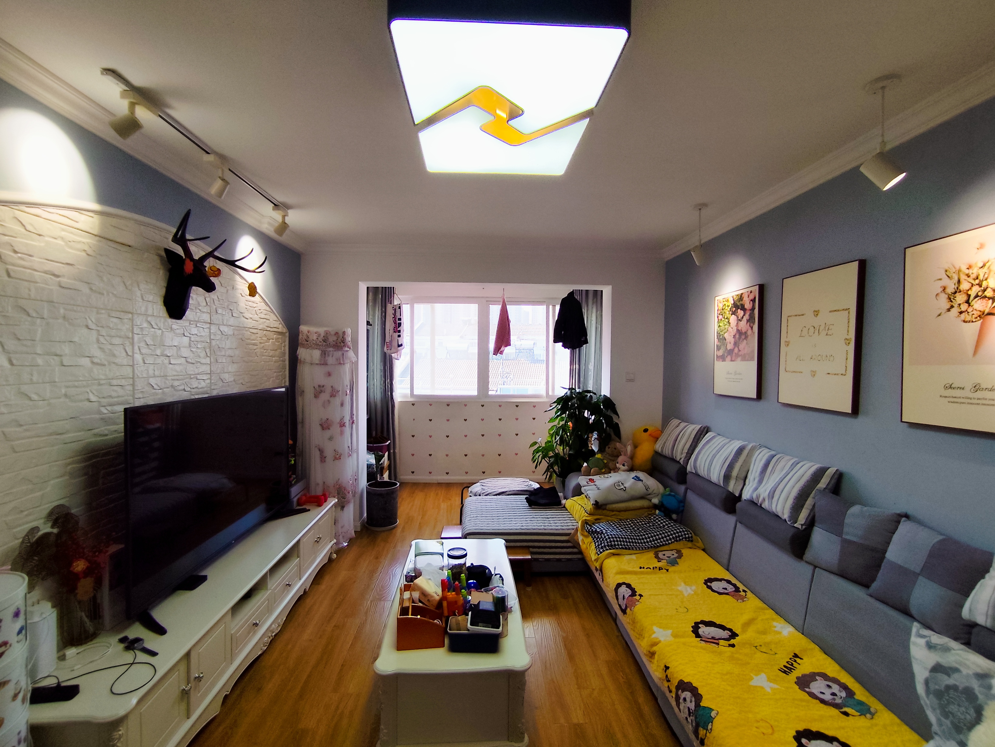 世纪新城 2室2厅1卫 185.85m²