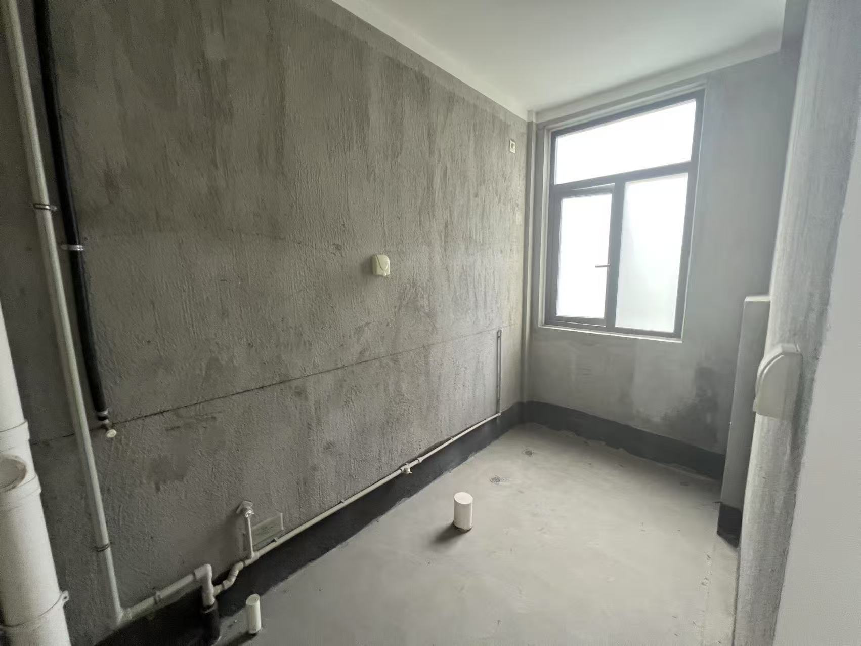 万濠山庄 4室2厅2卫 272.00m&sup2;