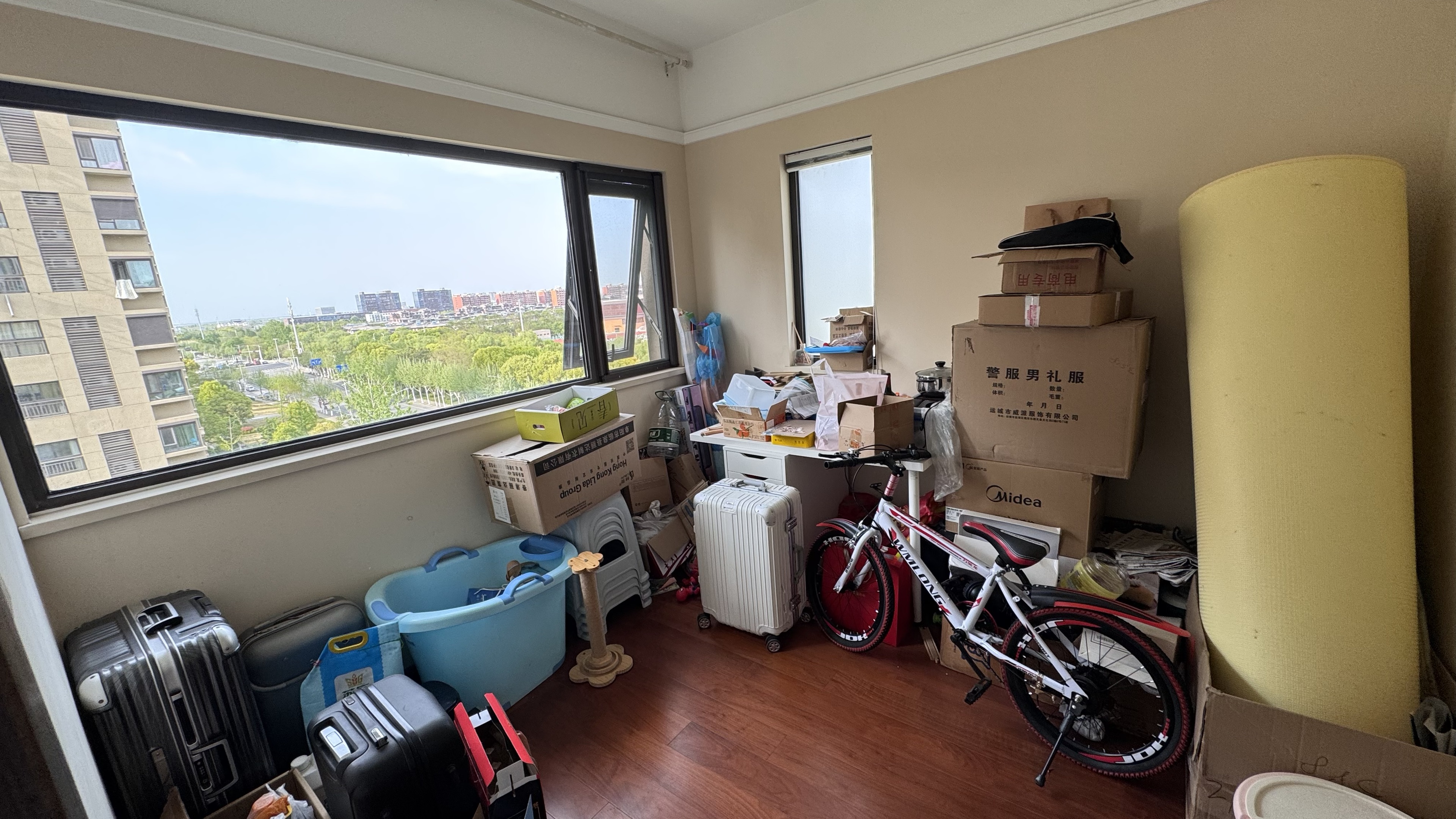 万科公园里一期 3室2厅2卫 122m&sup2;