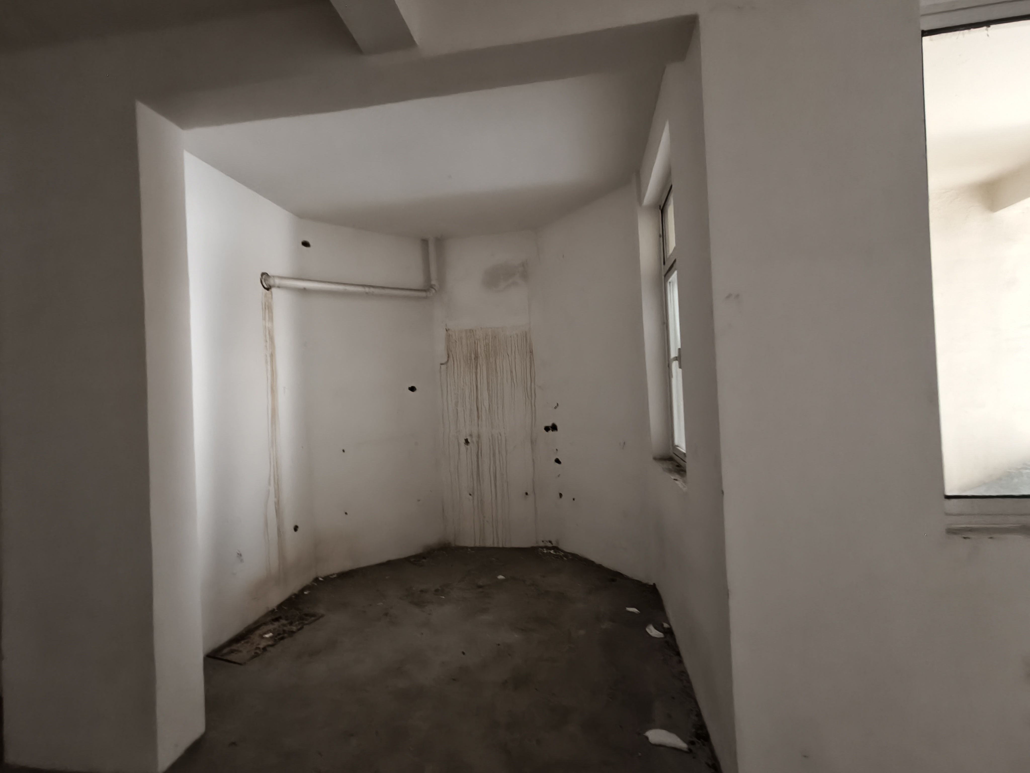 军山花园 3室2厅2卫 147m&sup2;