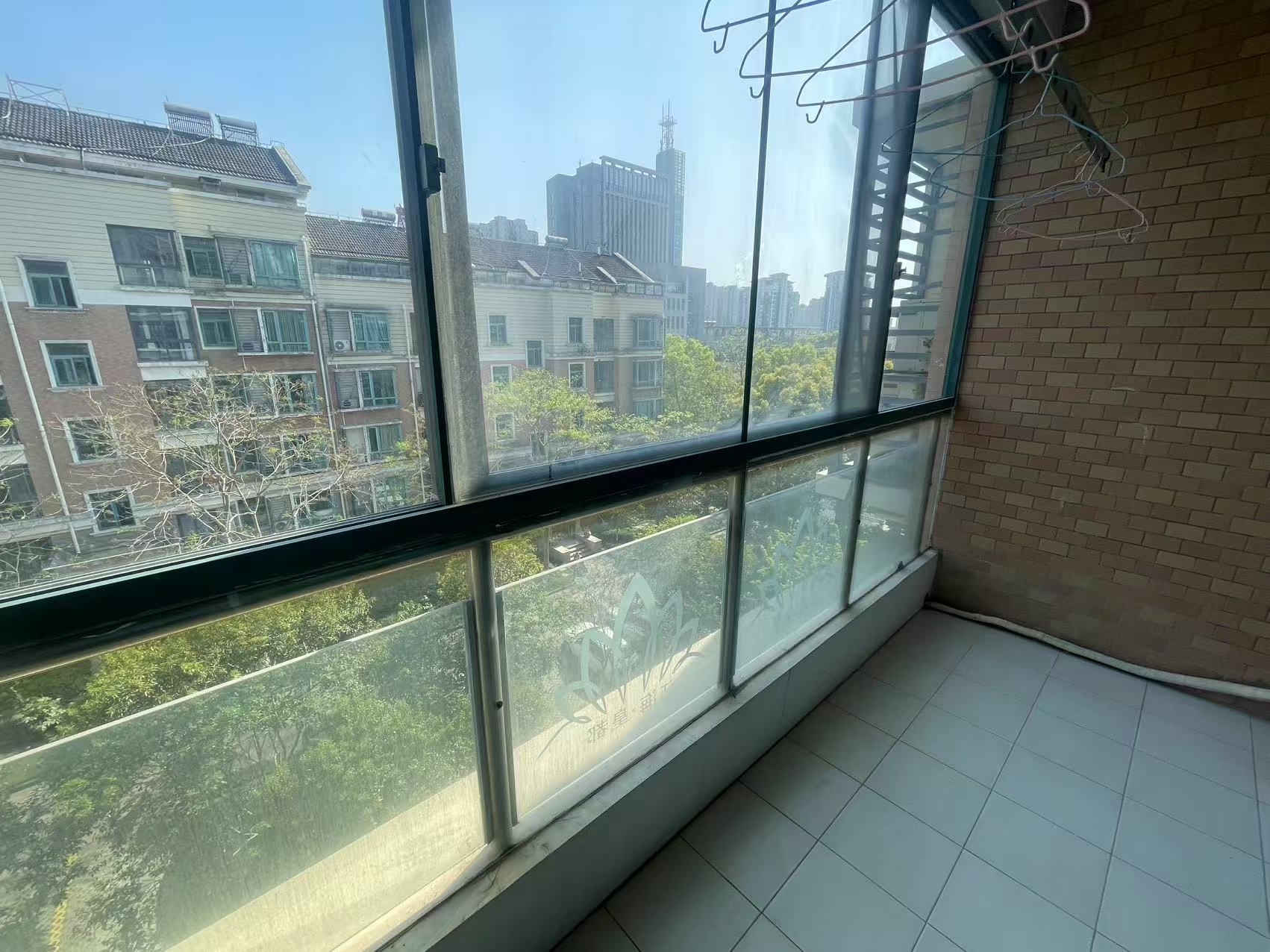 江海皇都私家花园 2室2厅1卫 92m²