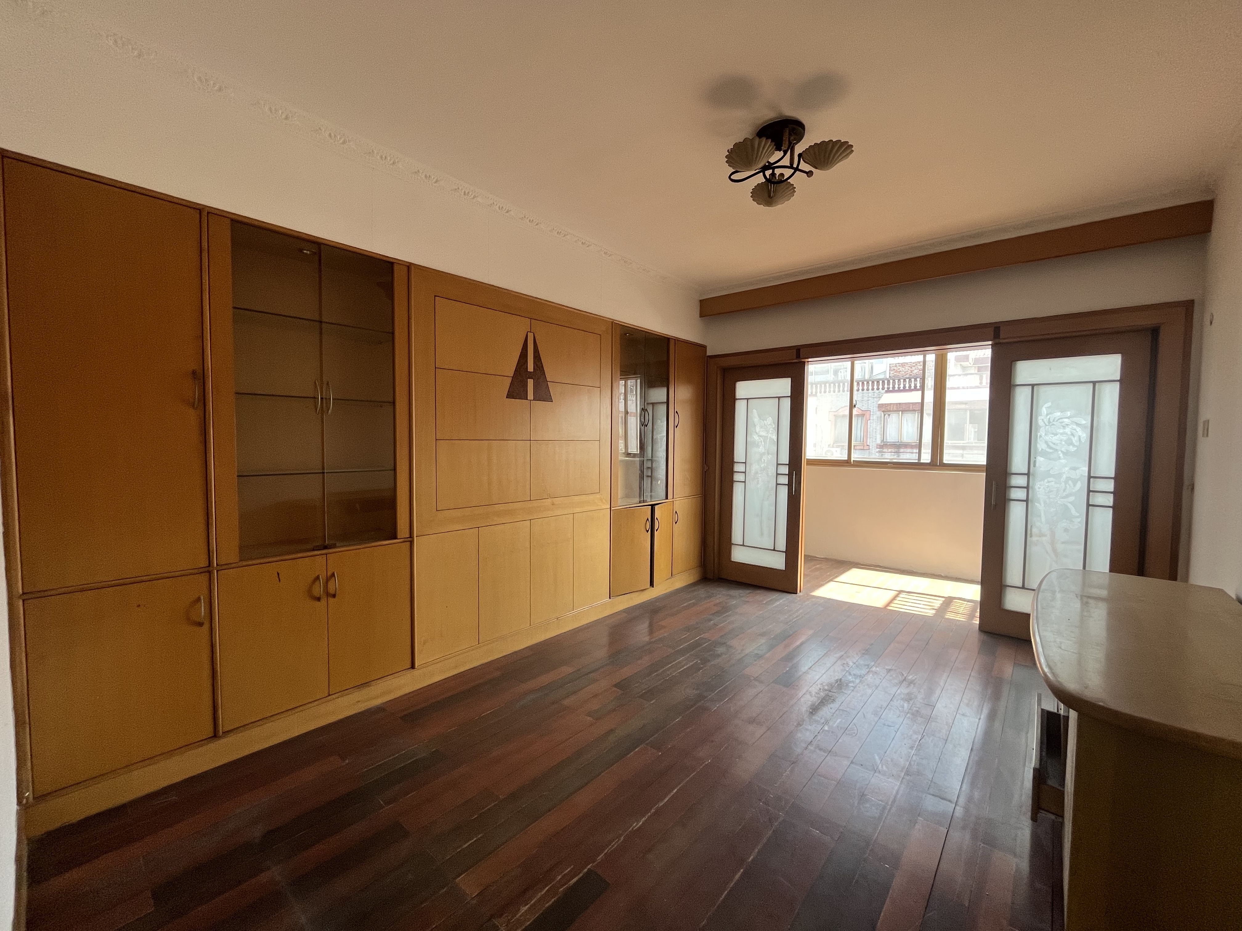 百花军宅苑 6室3厅2卫 120.81m&sup2;