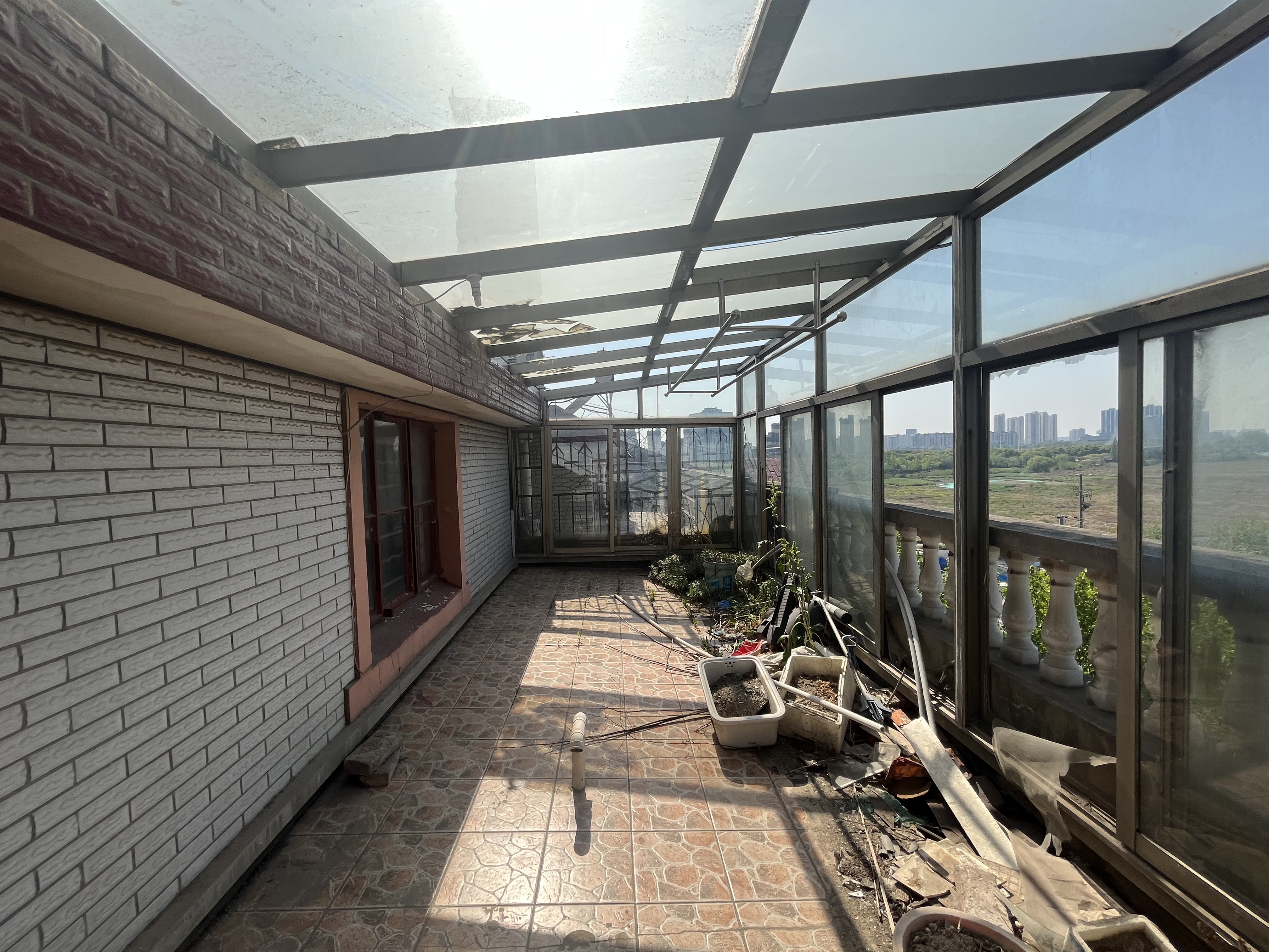 百花军宅苑 6室3厅2卫 120.81m&sup2;