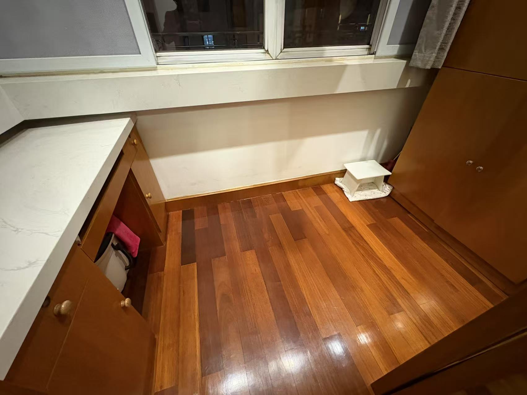 虹景园 3室2厅2卫 130.76m&sup2;