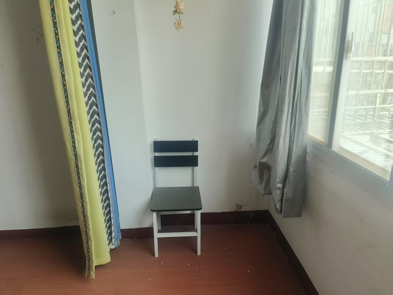 青年西路12号 1室1厅1卫 50.18m&sup2;