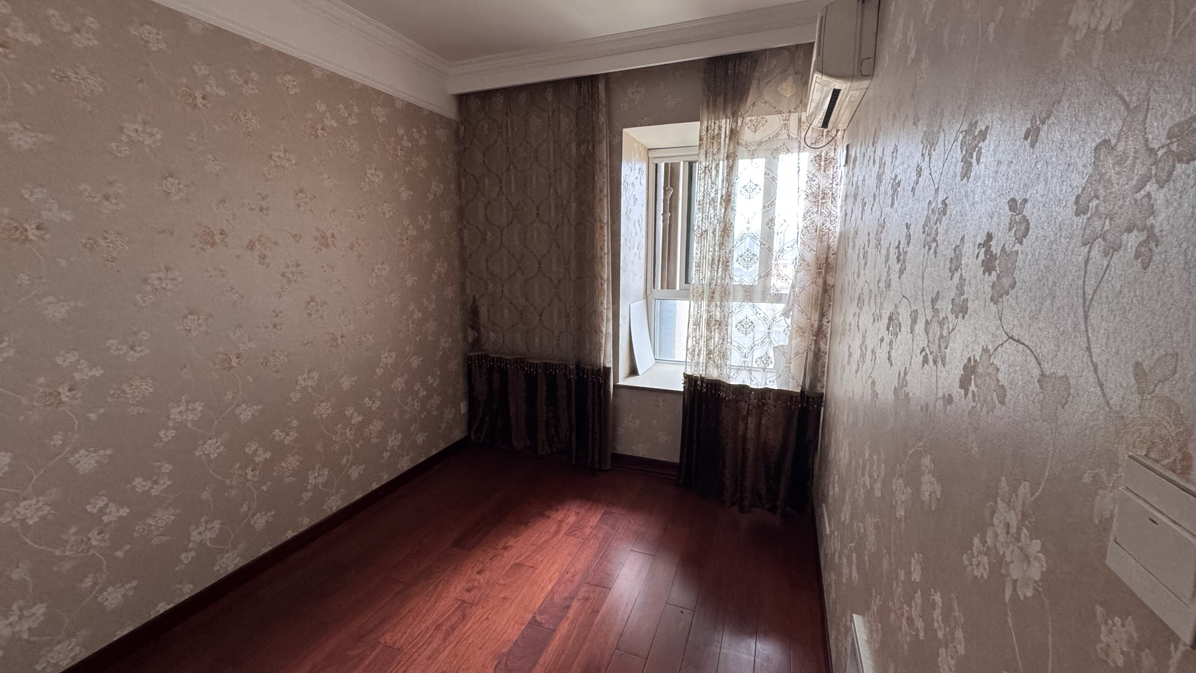 尚海城 3室1厅1卫 121m&sup2;