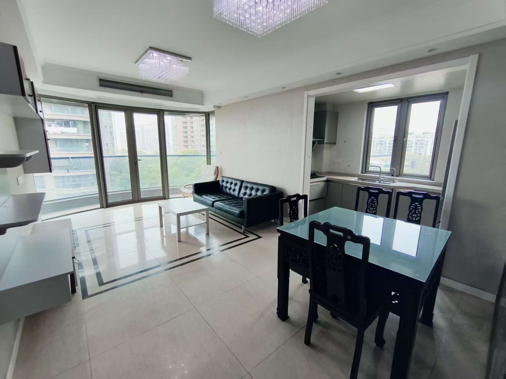 绿城玉兰公寓 2室2厅1卫 91.75m²