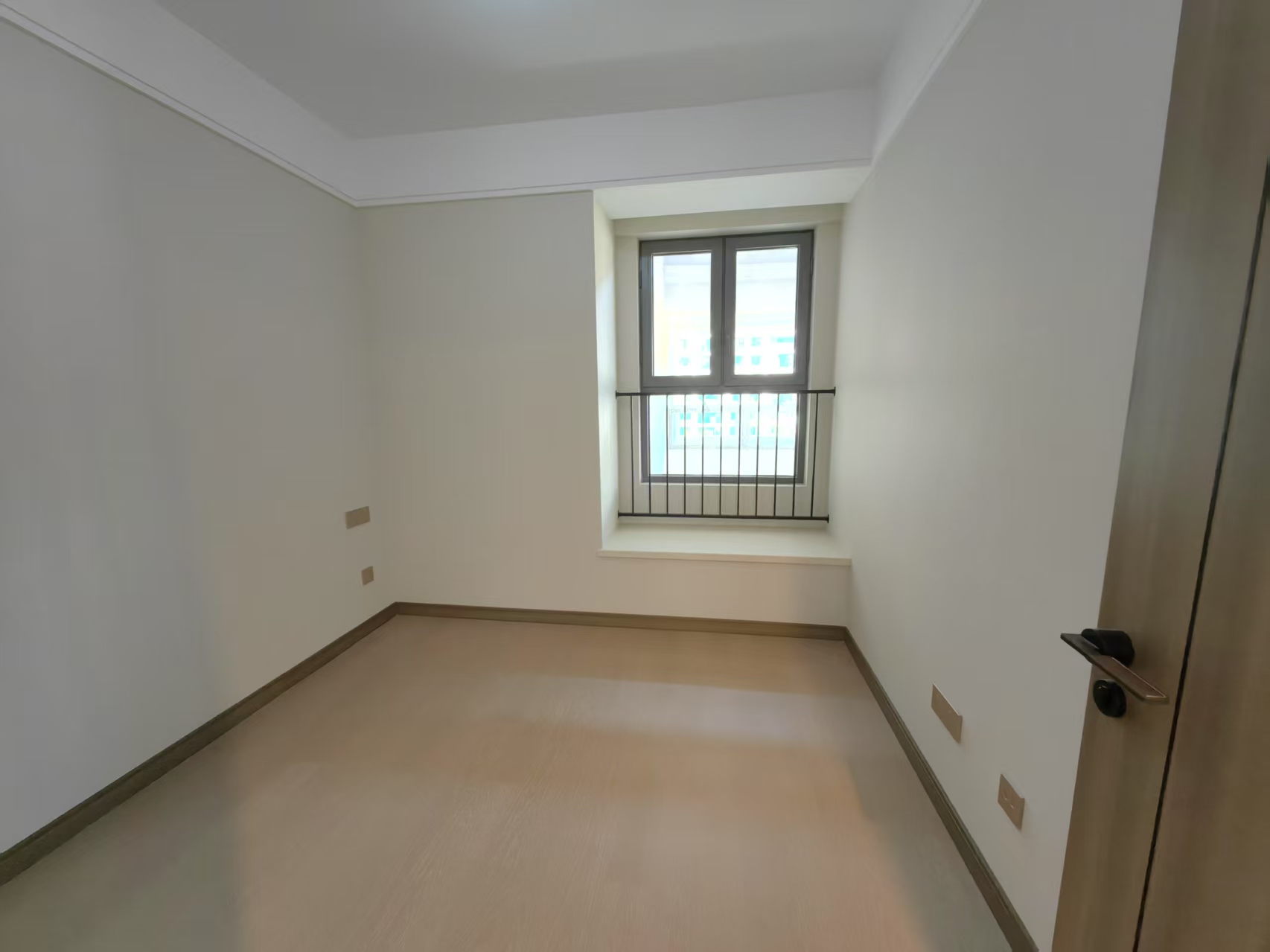 北纬31度 3室2厅1卫 98.86m&sup2;