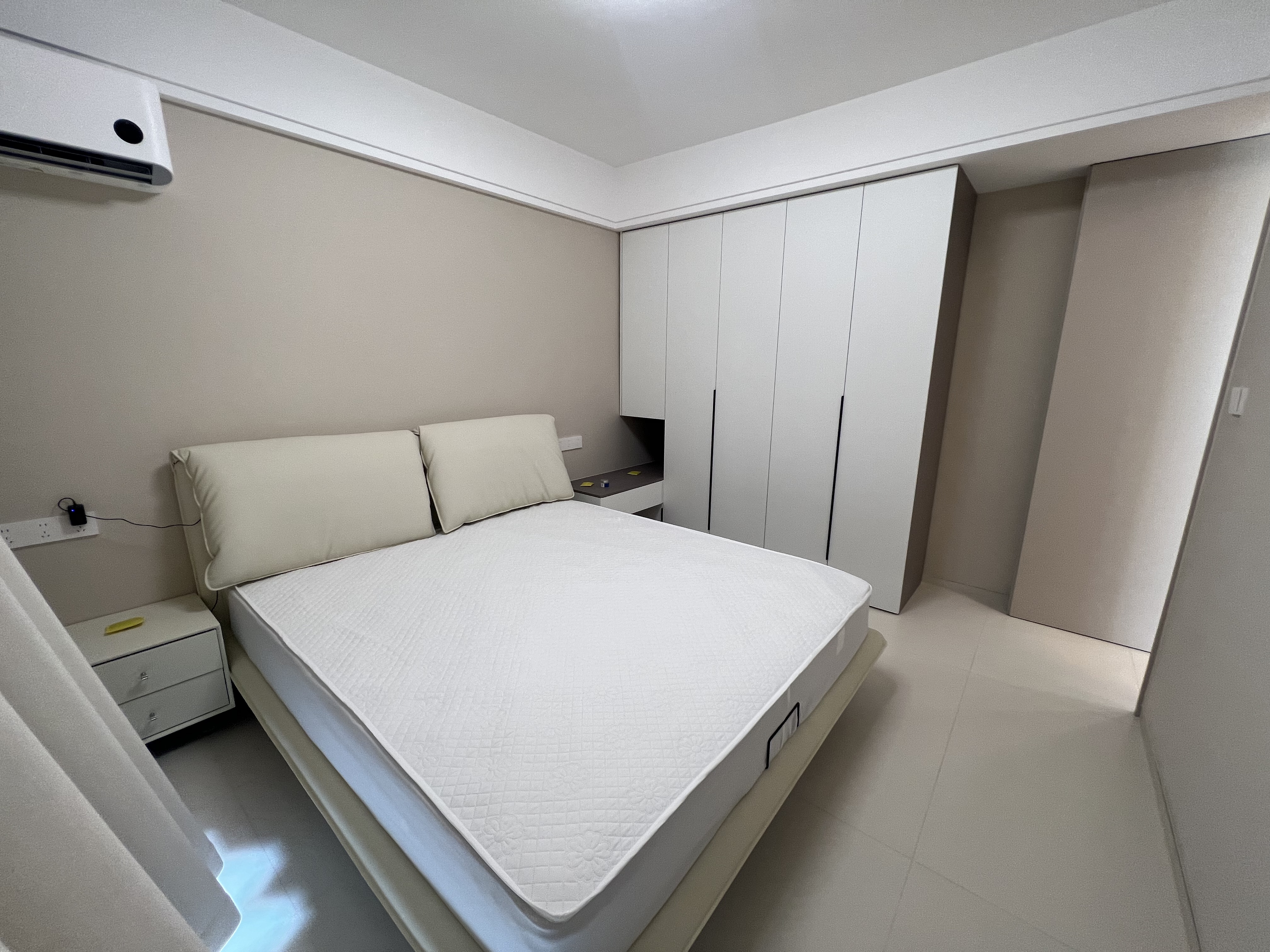 华强城 3室2厅2卫 135.00m&sup2;