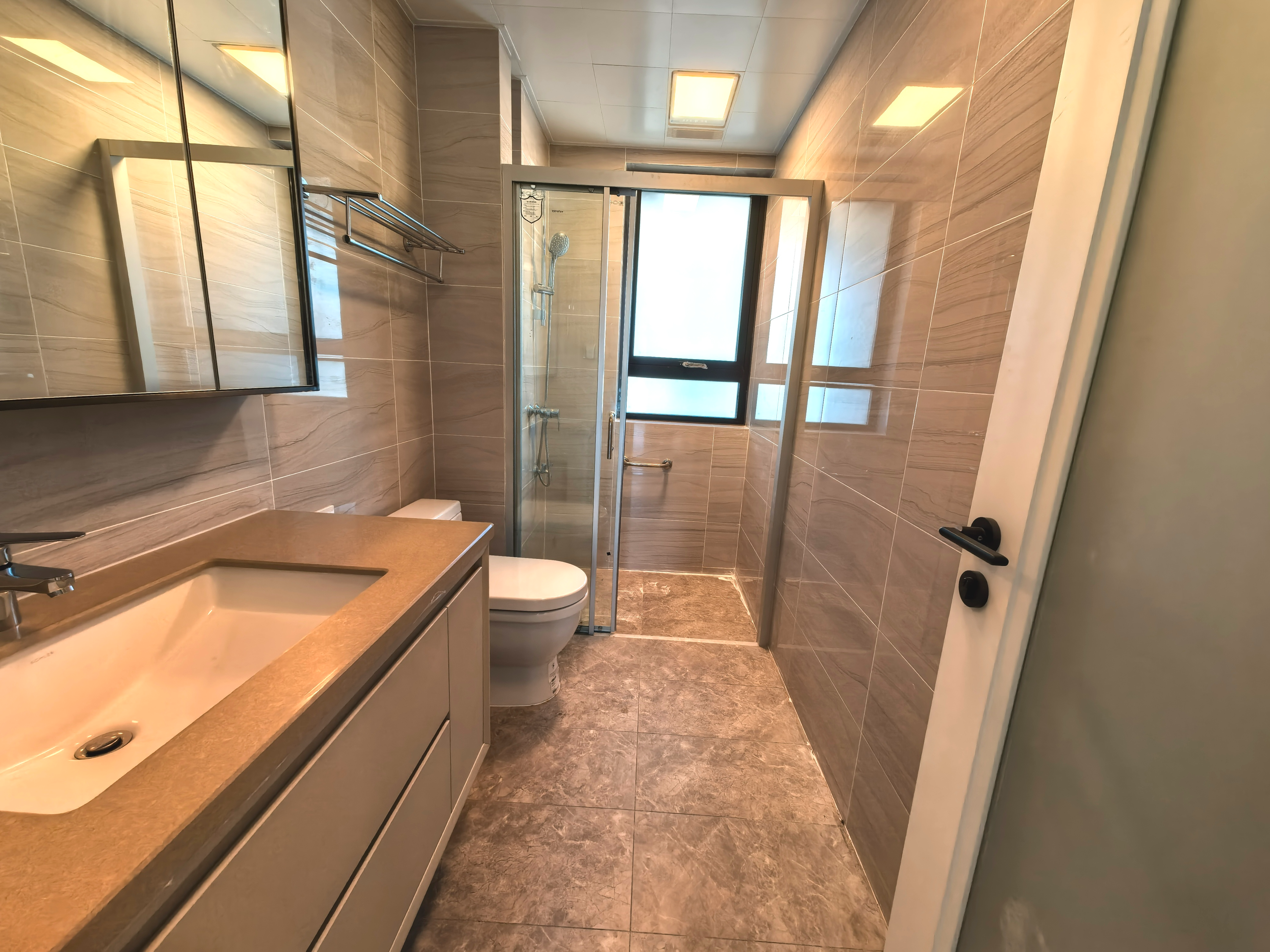 碧桂园公园星荟 3室2厅2卫 119m&sup2;