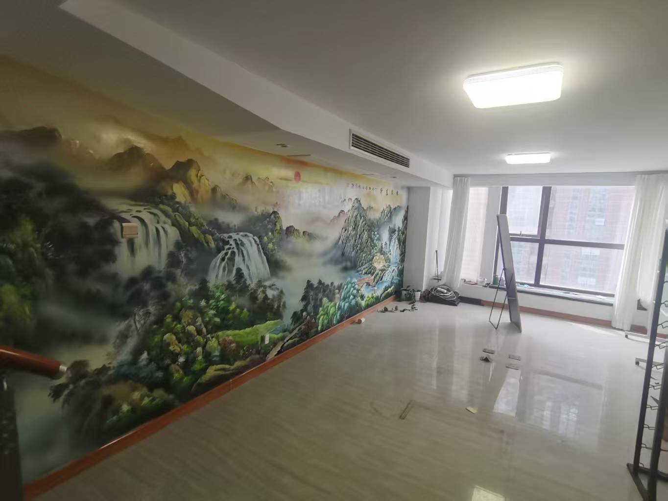 恒隆国际 2室1厅1卫 70m&sup2;