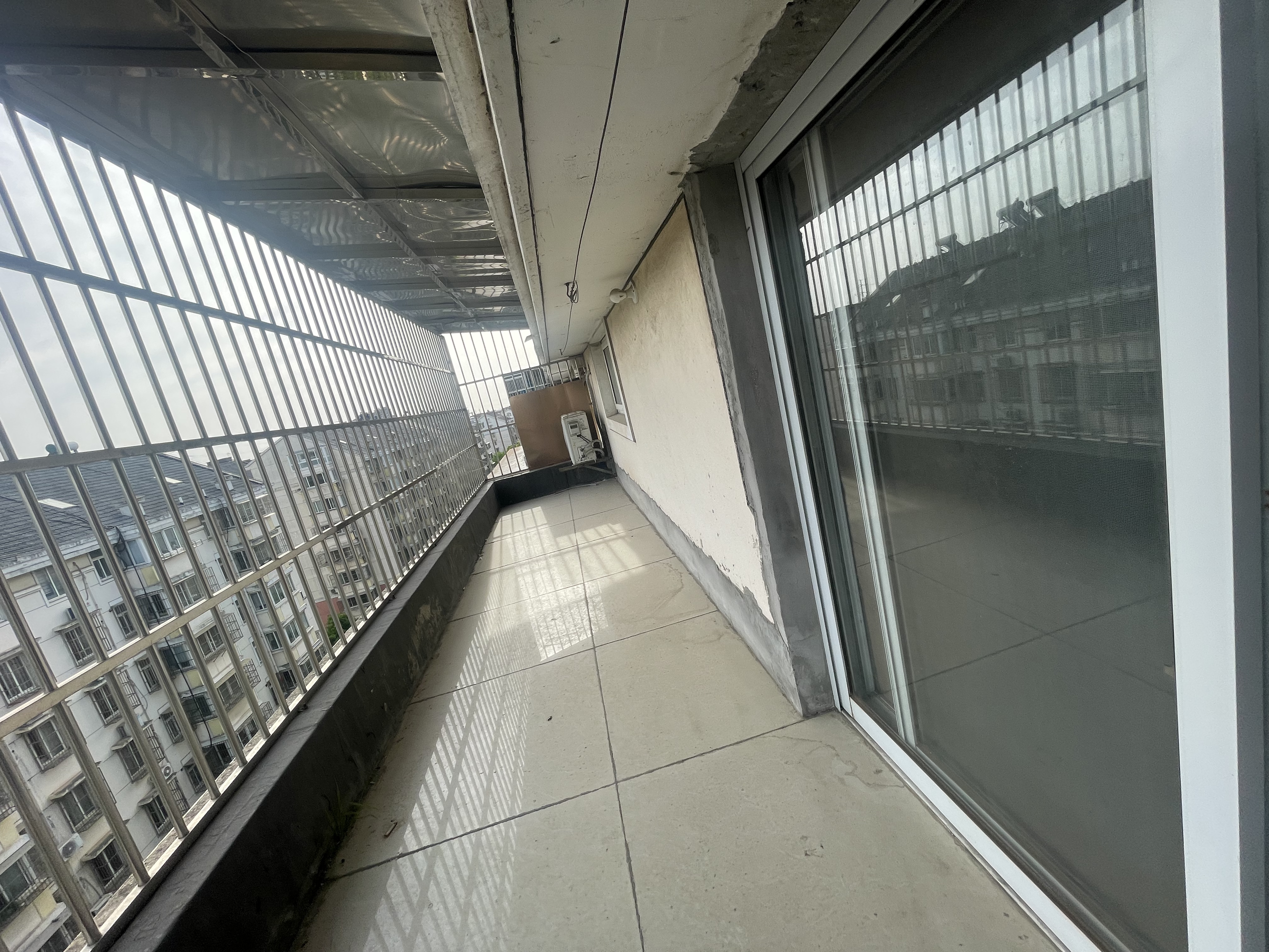 越江新村 2室厅卫 86m&sup2;