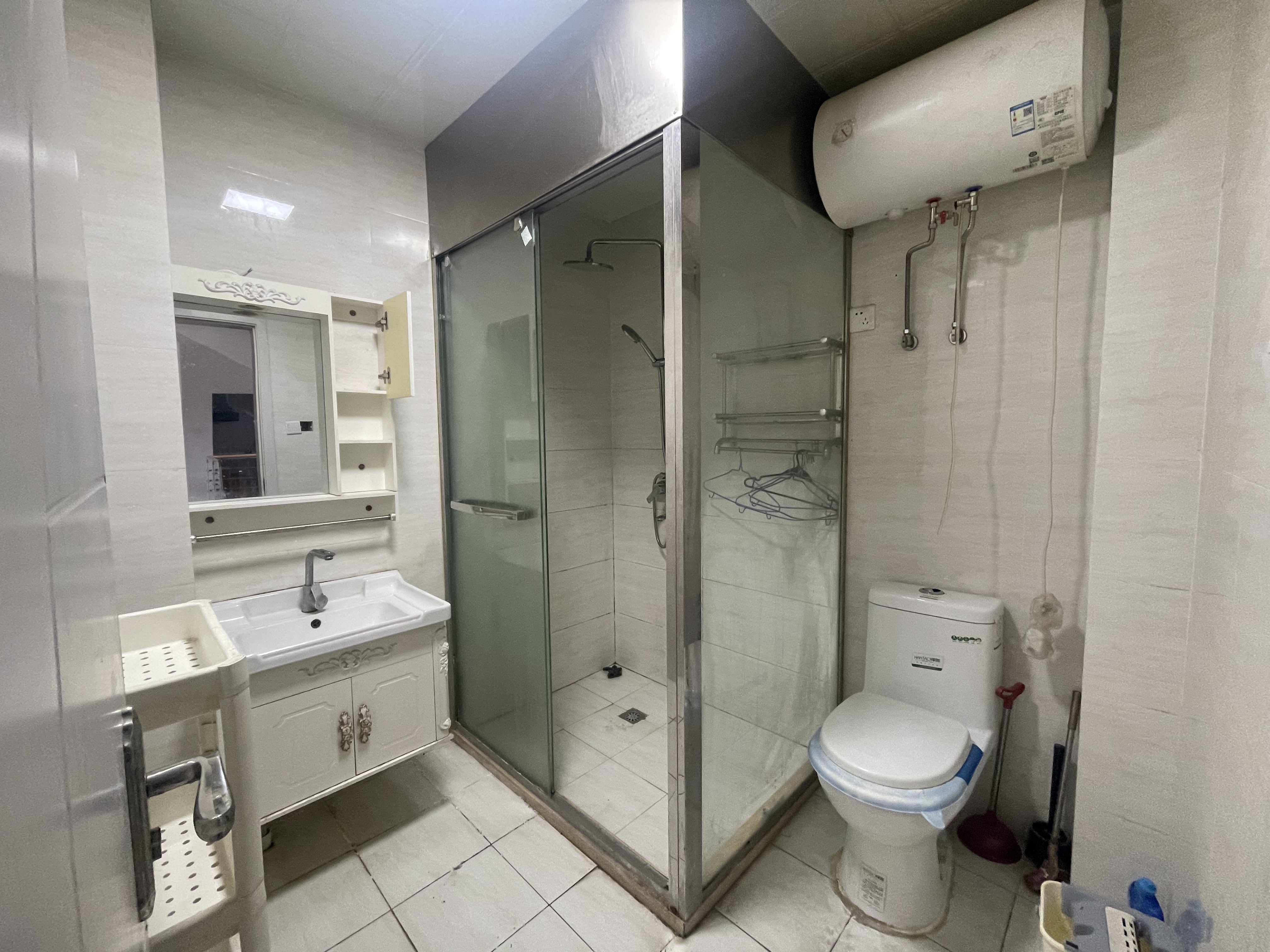 越江新村 2室厅卫 86m&sup2;