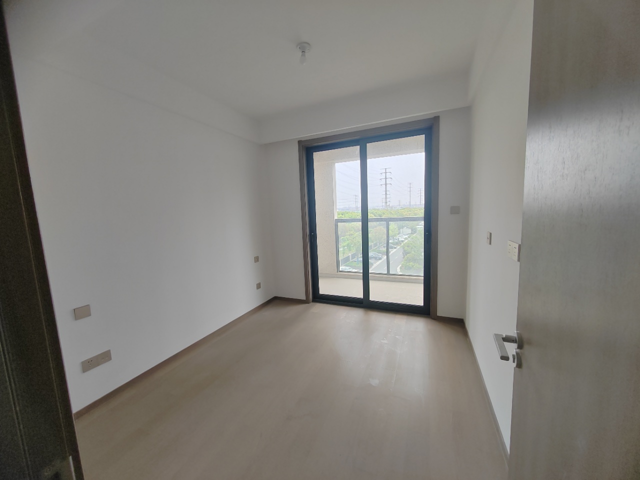 卓越府 3室1厅1卫 100.01m&sup2;