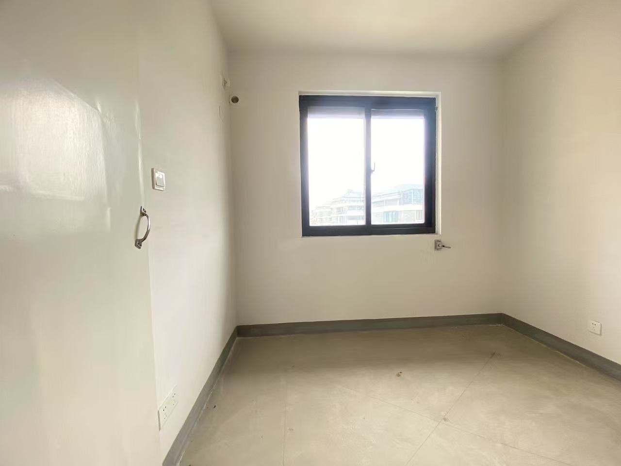 山芝庄新苑 3室1厅1卫 70.36m&sup2;
