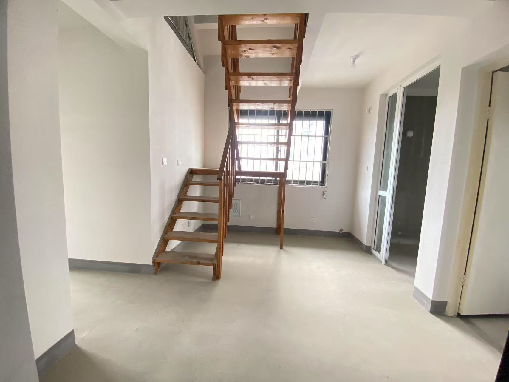 山芝庄新苑 3室1厅1卫 70.36m²