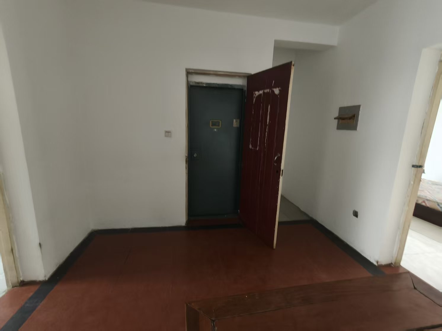 金和小区 3室2厅1卫 98m&sup2;