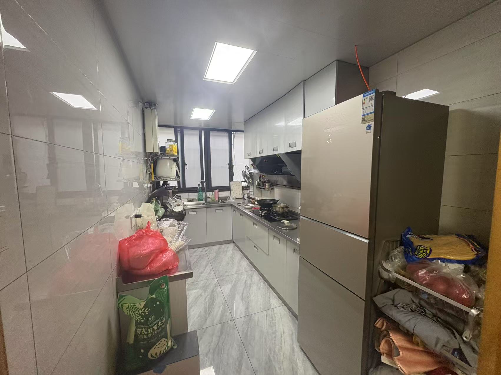 南园路11号小区 3室2厅1卫 110m&sup2;