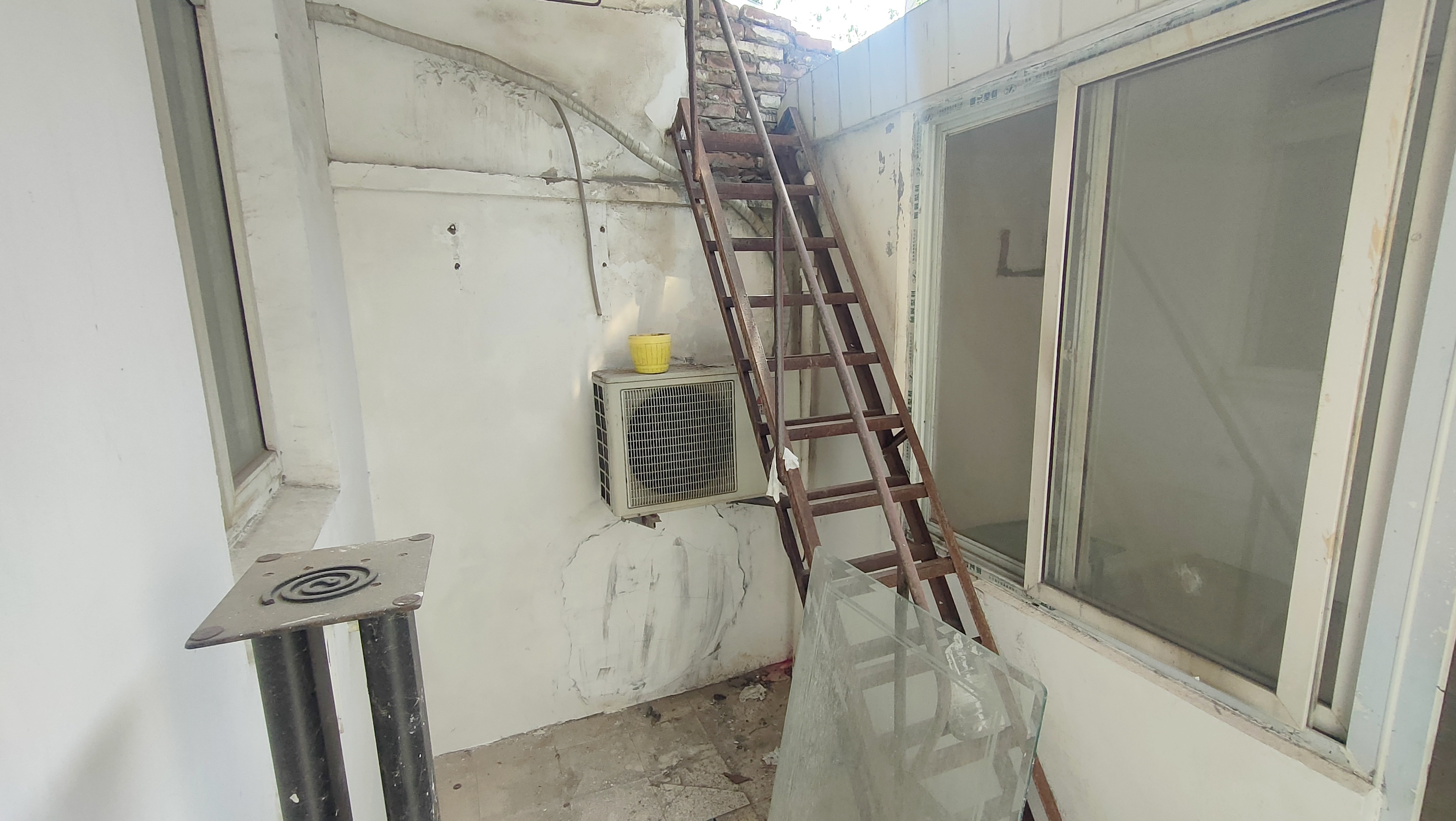 青年路新村 2室0厅1卫 54.00m&sup2;