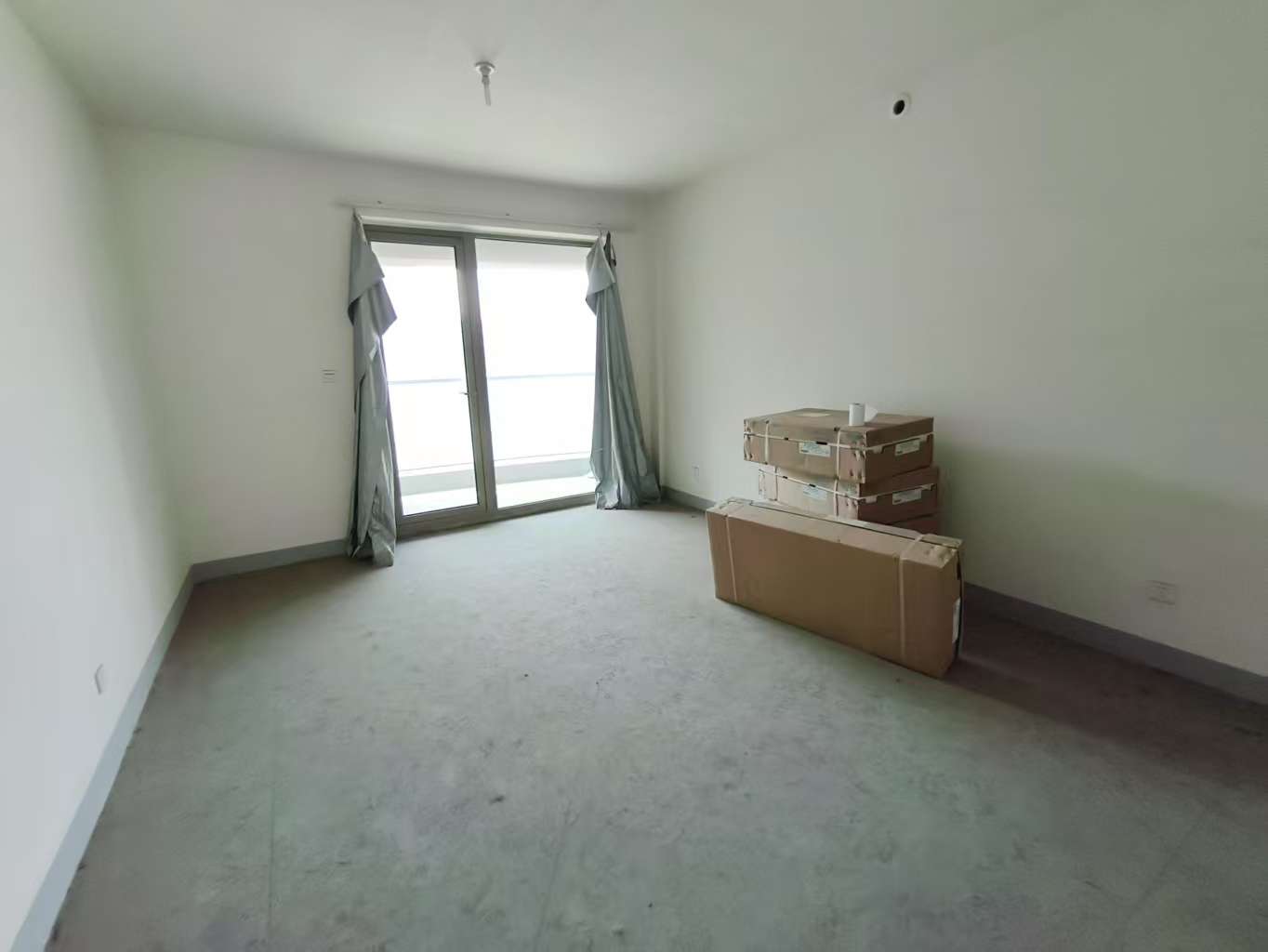 绿城玉兰公寓 3室2厅1卫 130.7m&sup2;