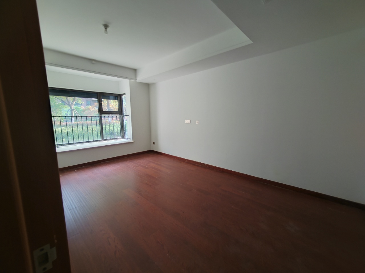 林肯公园 4室2厅2卫 239.92m&sup2;