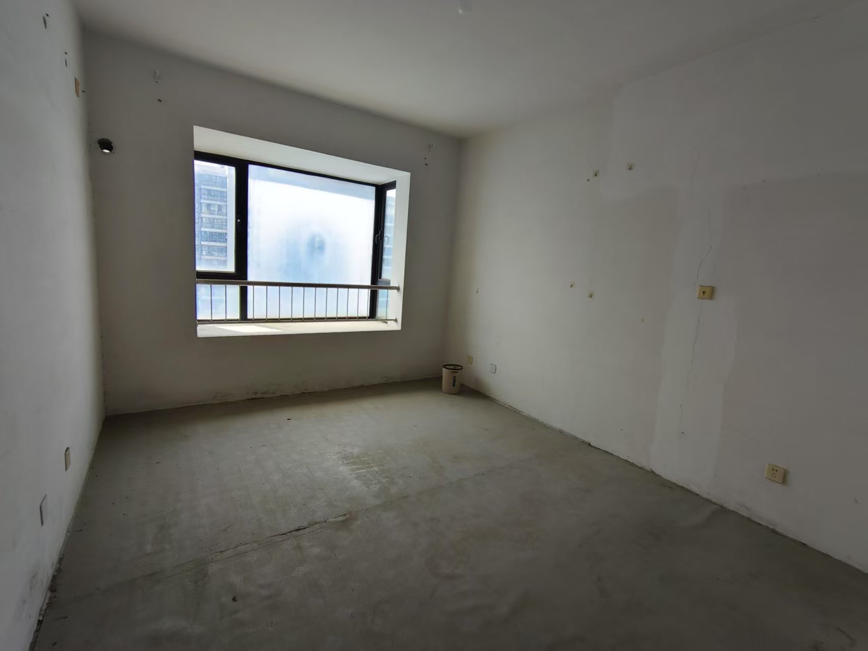 中南世纪城北区 5室1厅2卫 153.00m&sup2;