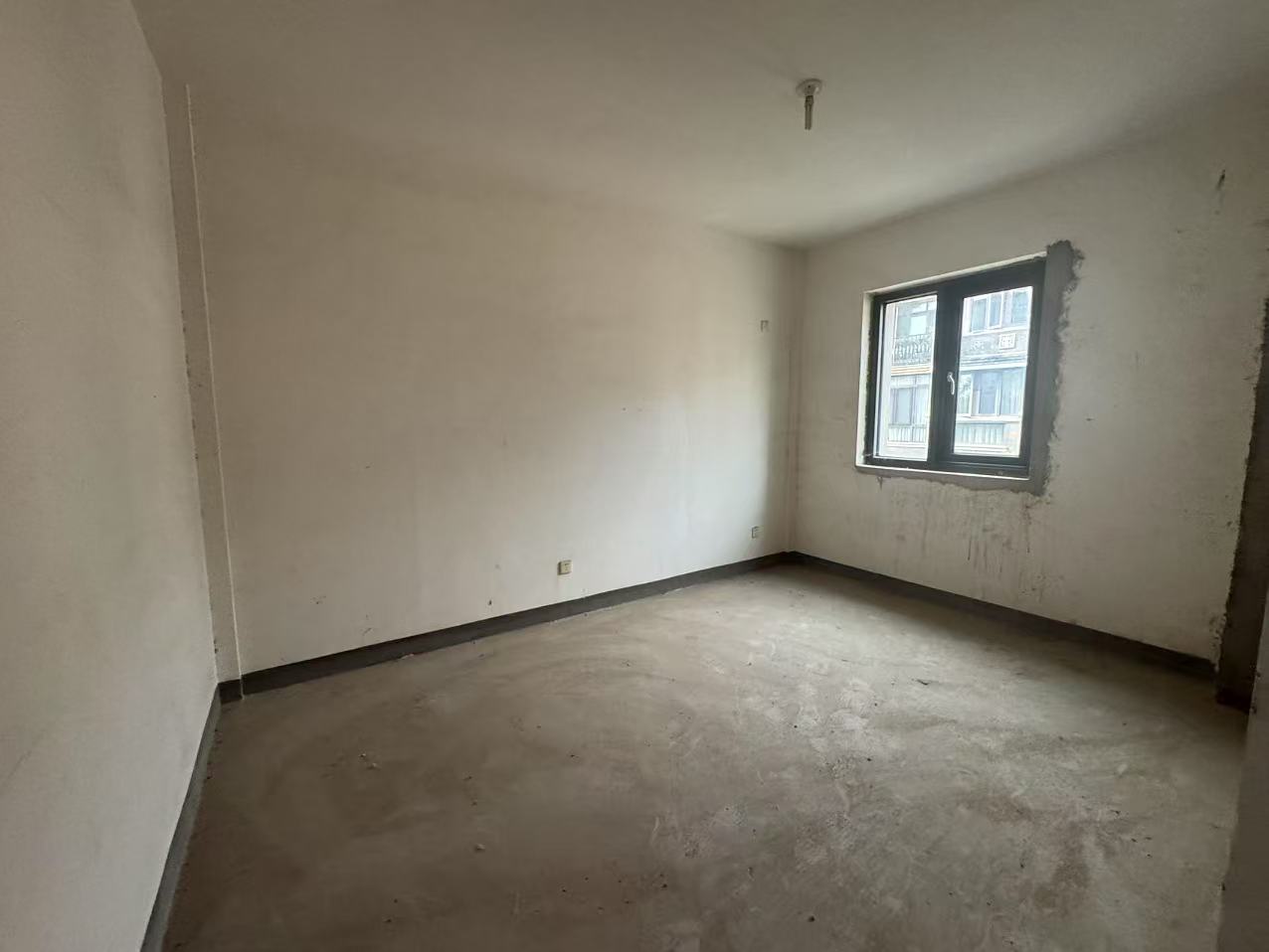 南通壹城水清木华 5室2厅3卫 350.00m&sup2;