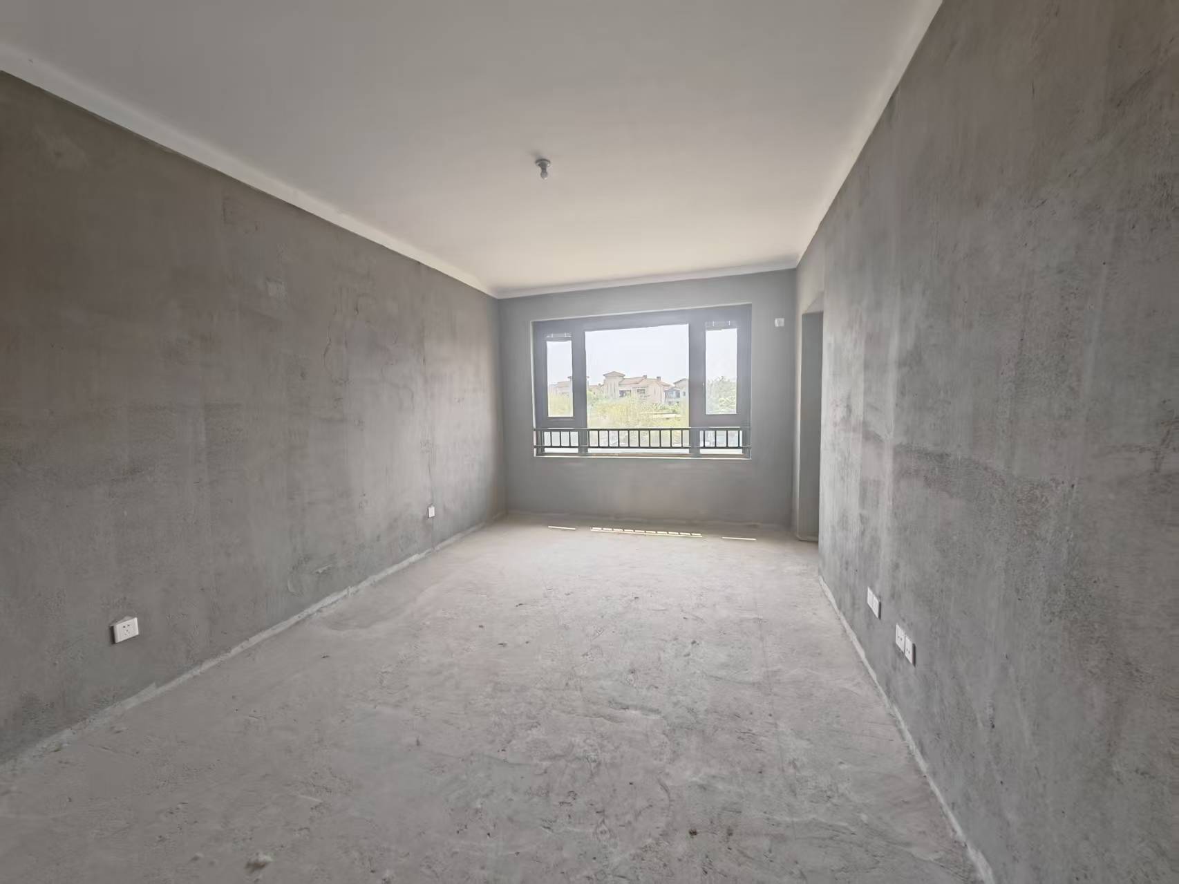 万科有湖（翡翠心湖） 4室2厅2卫 195m&sup2;