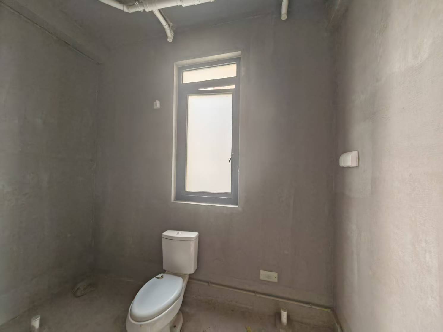 万科有湖（翡翠心湖） 4室2厅2卫 195m&sup2;