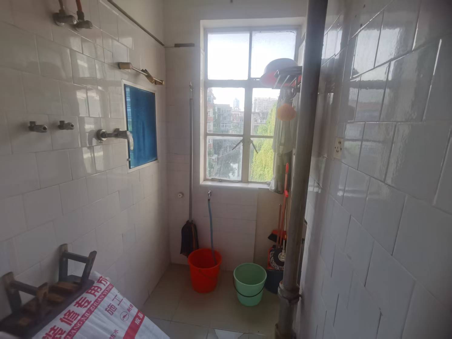 青年中路17号院 3室1厅1卫 67m&sup2;
