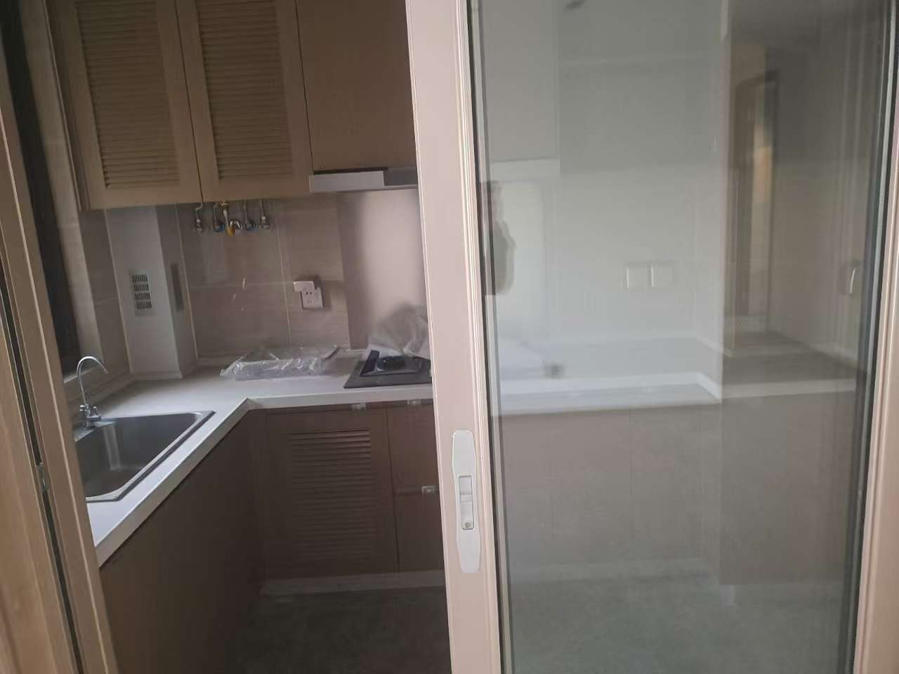 珑府 4室2厅2卫 143.58m&sup2;