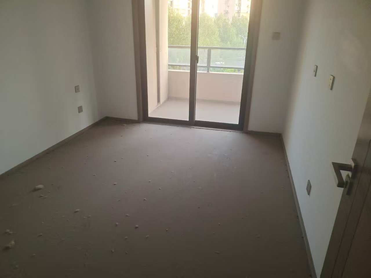 珑府 4室2厅2卫 143.58m&sup2;