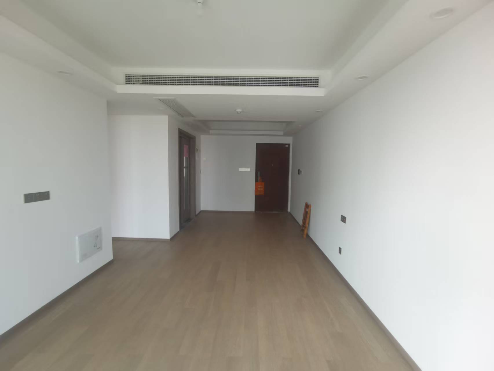 卓越府 3室2厅1卫 99.94m²