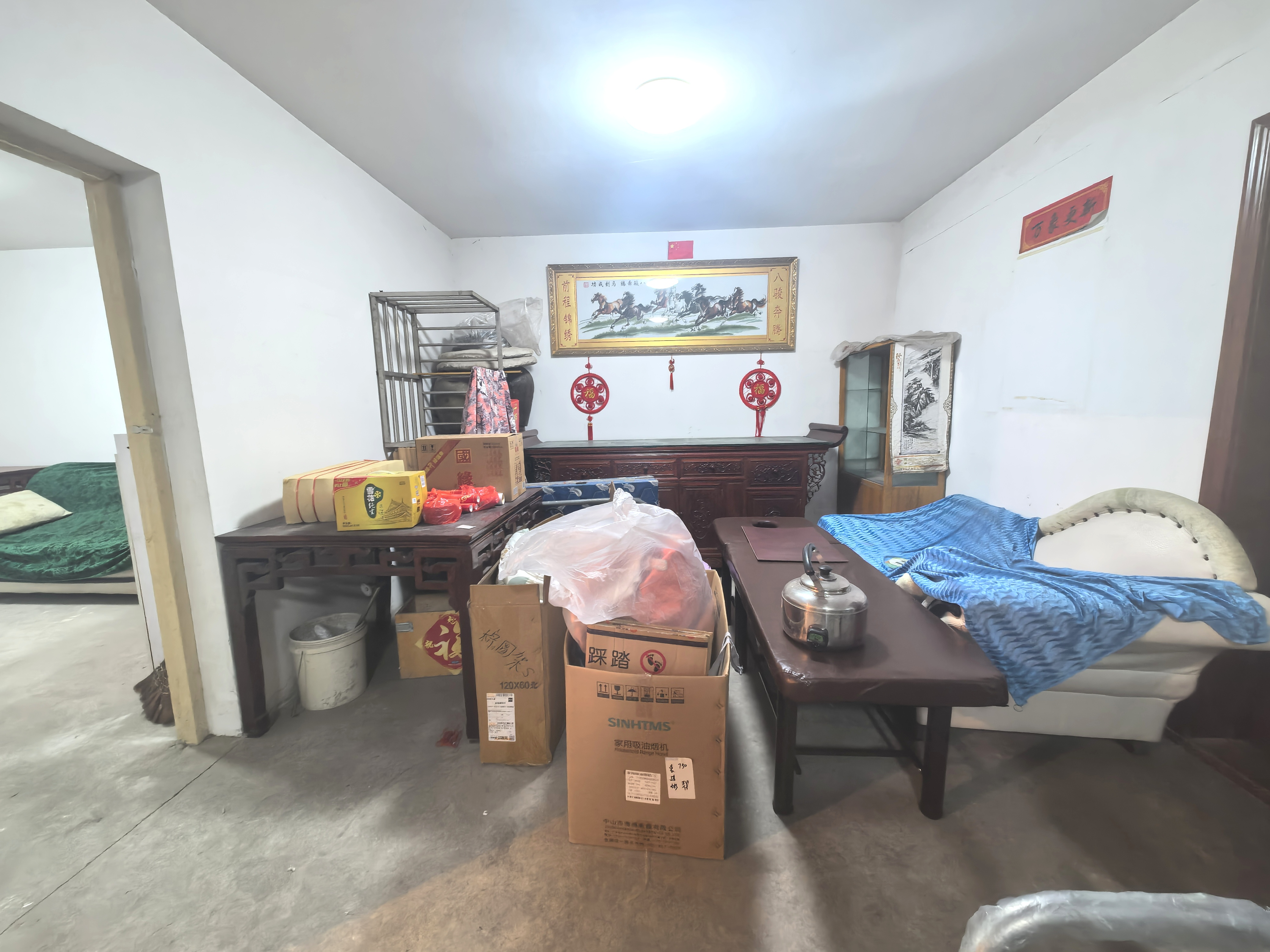 和谐怡园佳苑 3室2厅1卫 128m&sup2;