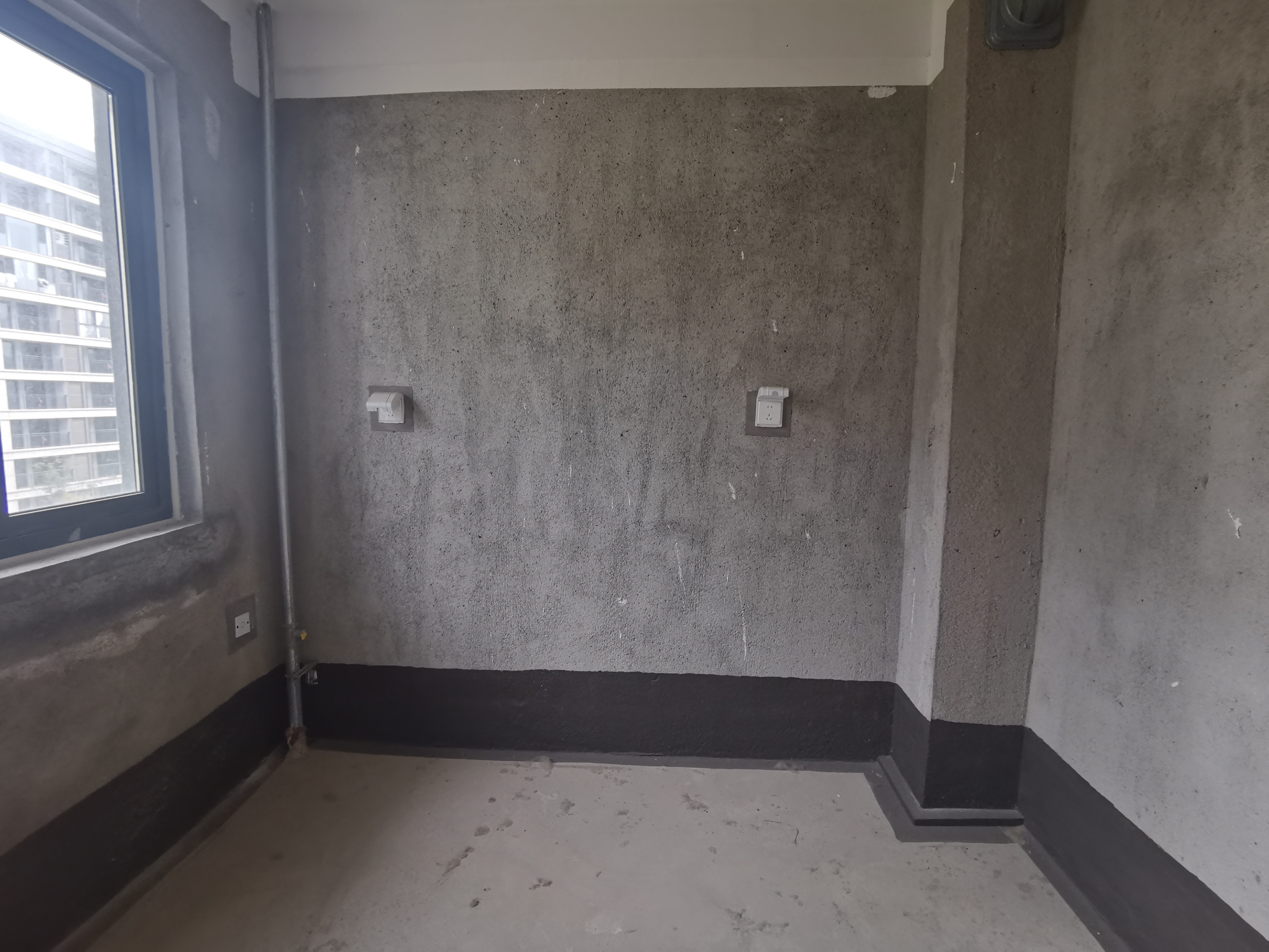 东时区 4室2厅2卫 114m&sup2;