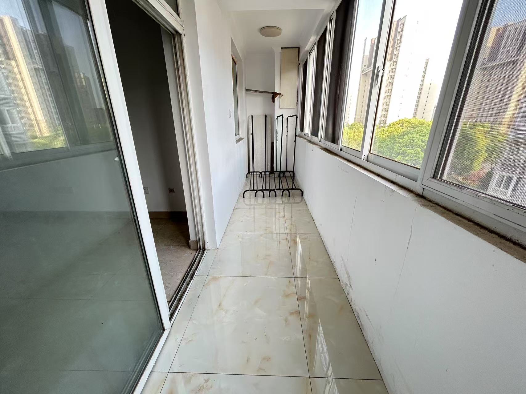 金霞南苑北区 3室2厅1卫 130.00m&sup2;